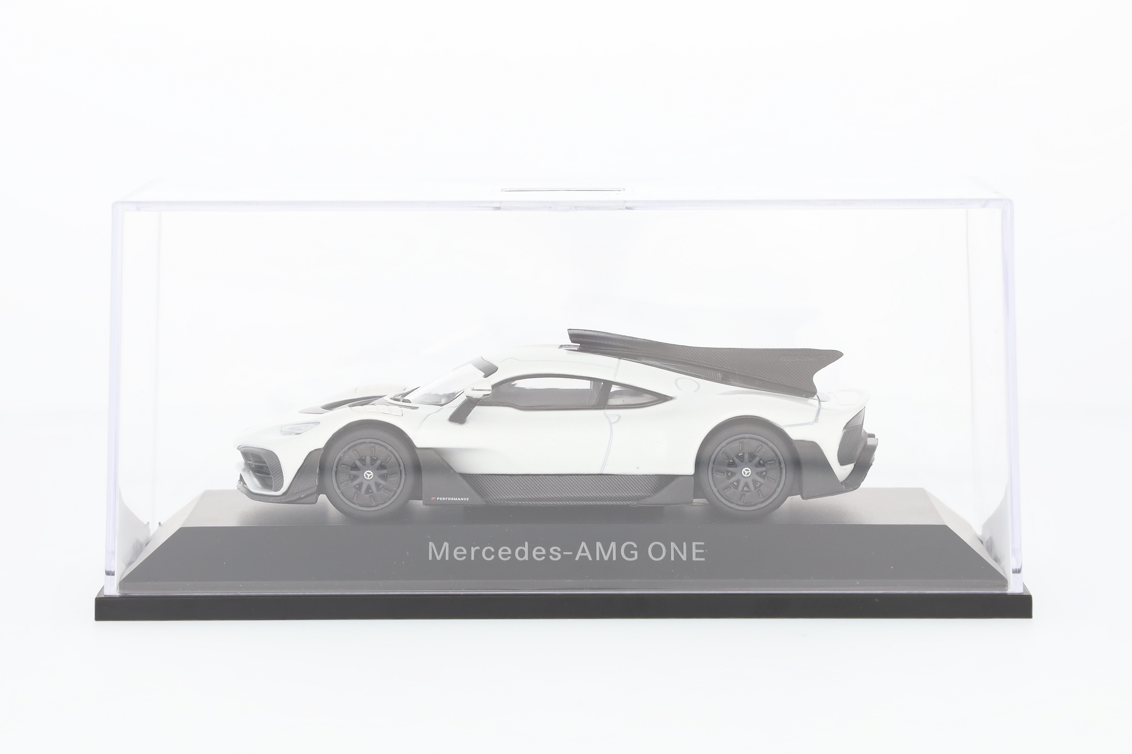 Mercedes-AMG ONE, C298, Street Version - weiß, iScale, 1:43 Mercedes-AMG ONE, C298, Street Version - weiß, iScale, 1:43