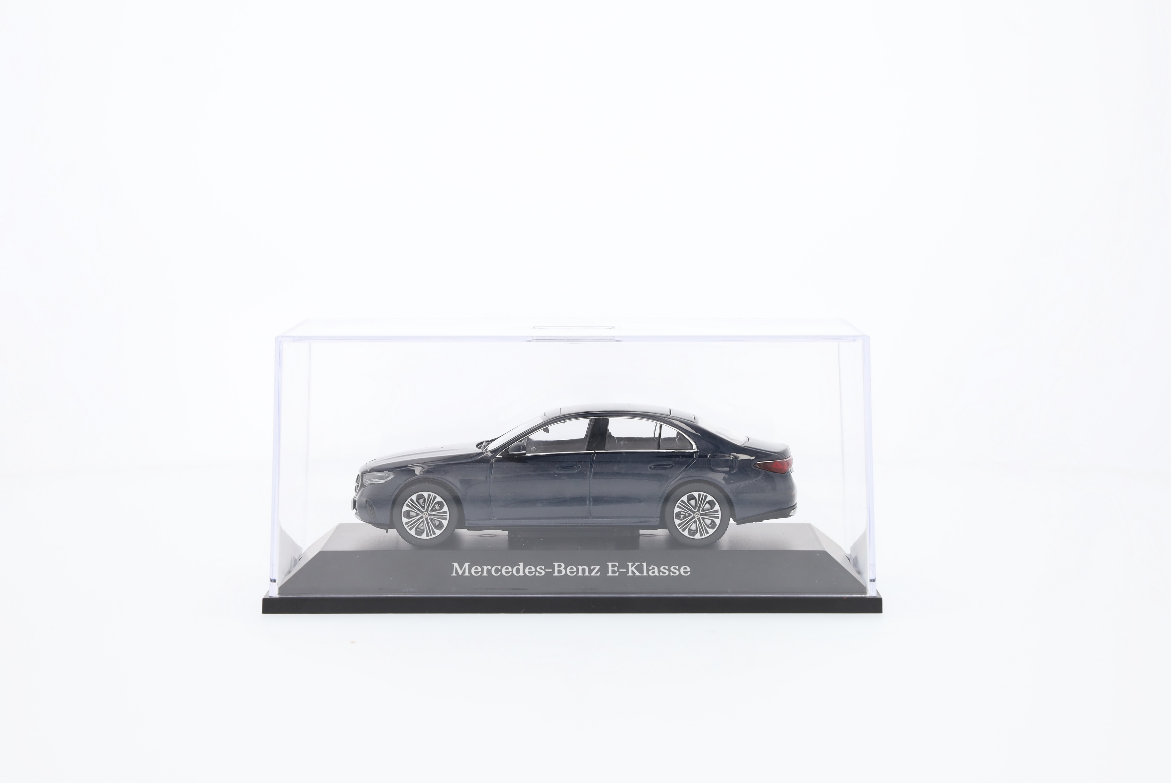 E-Klasse, Limousine, AVANTGARDE, W214 - nautikblau, iScale, 1:43 E-Klasse, Limousine, AVANTGARDE, W214 - nautikblau, iScale, 1:43