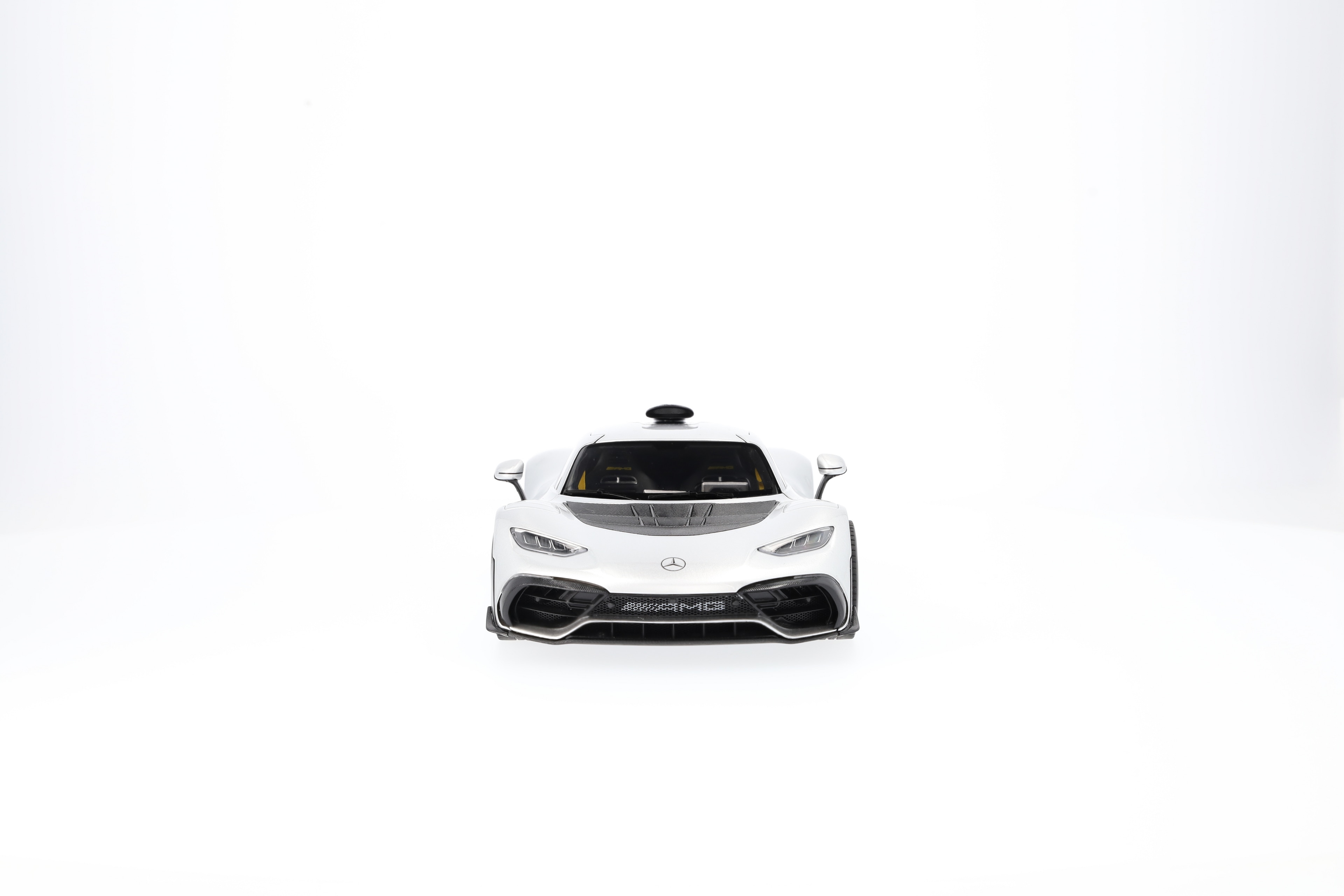 Mercedes-AMG ONE, C298 - hightechsilber, NZG, 1:18 Mercedes-AMG ONE, C298 - hightechsilber, NZG, 1:18