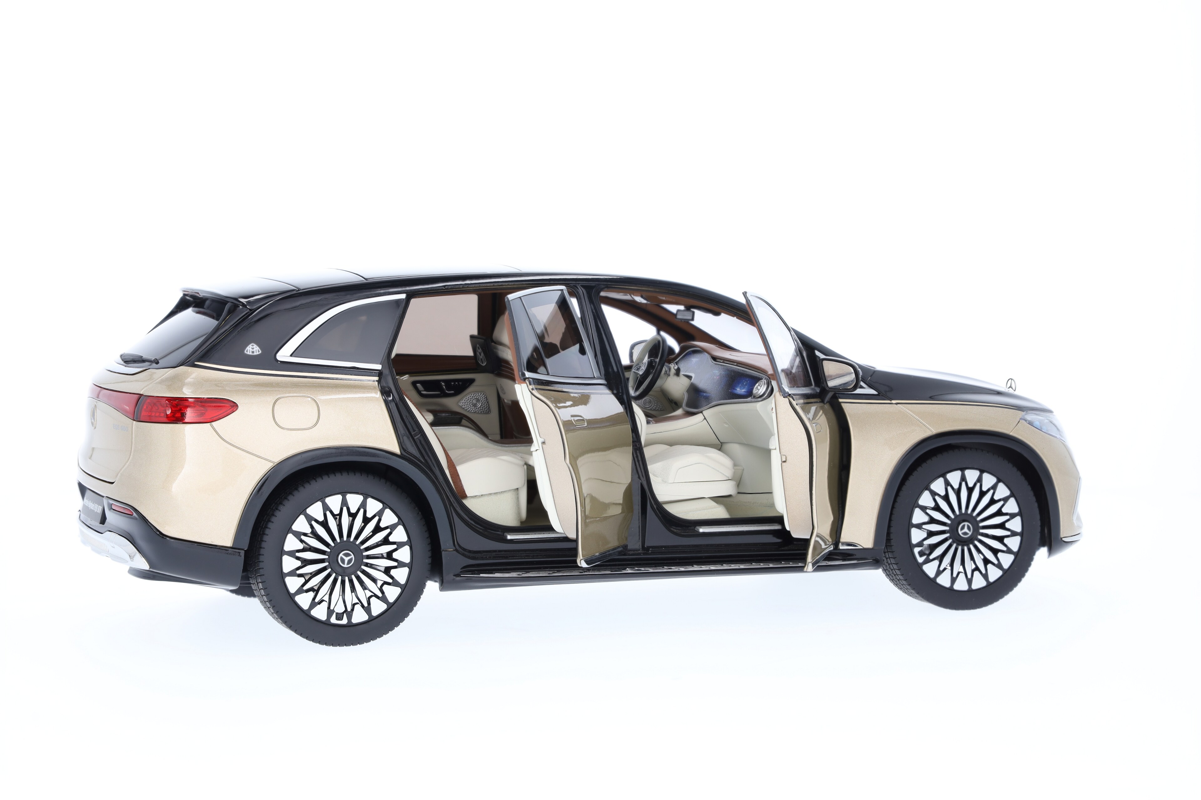 Mercedes-Maybach EQS 680 SUV, Z296 - obsidianschwarz / designo kalaharigold, NZG, 1:18