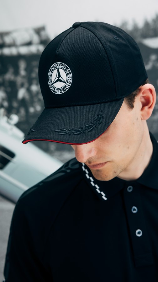 Caps & Sonnenbrillen.Von Mercedes-Benz und AMG.