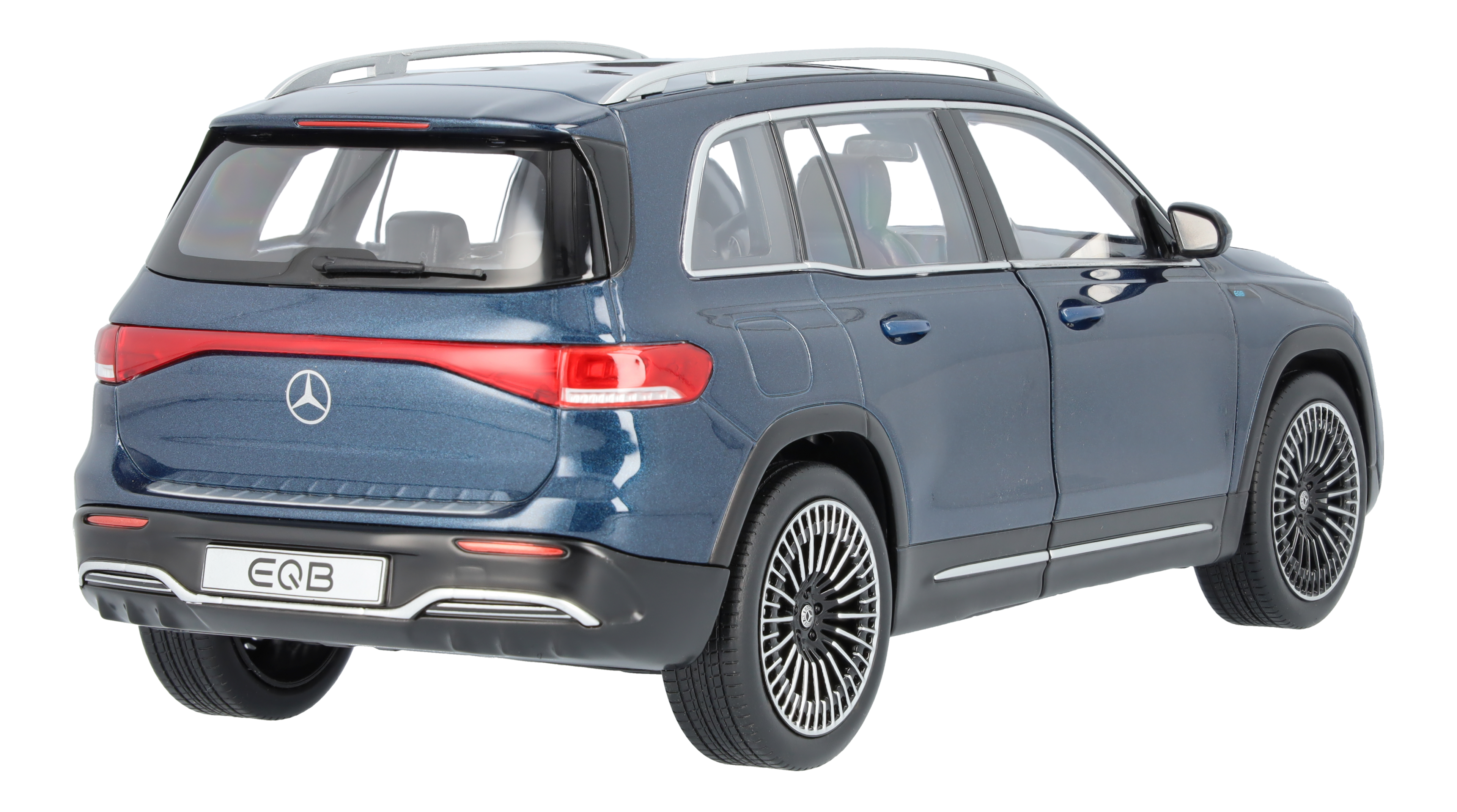EQB, AMG Line, X243 - denimblau, NZG, 1:18 EQB, AMG Line, X243 - denimblau, NZG, 1:18
