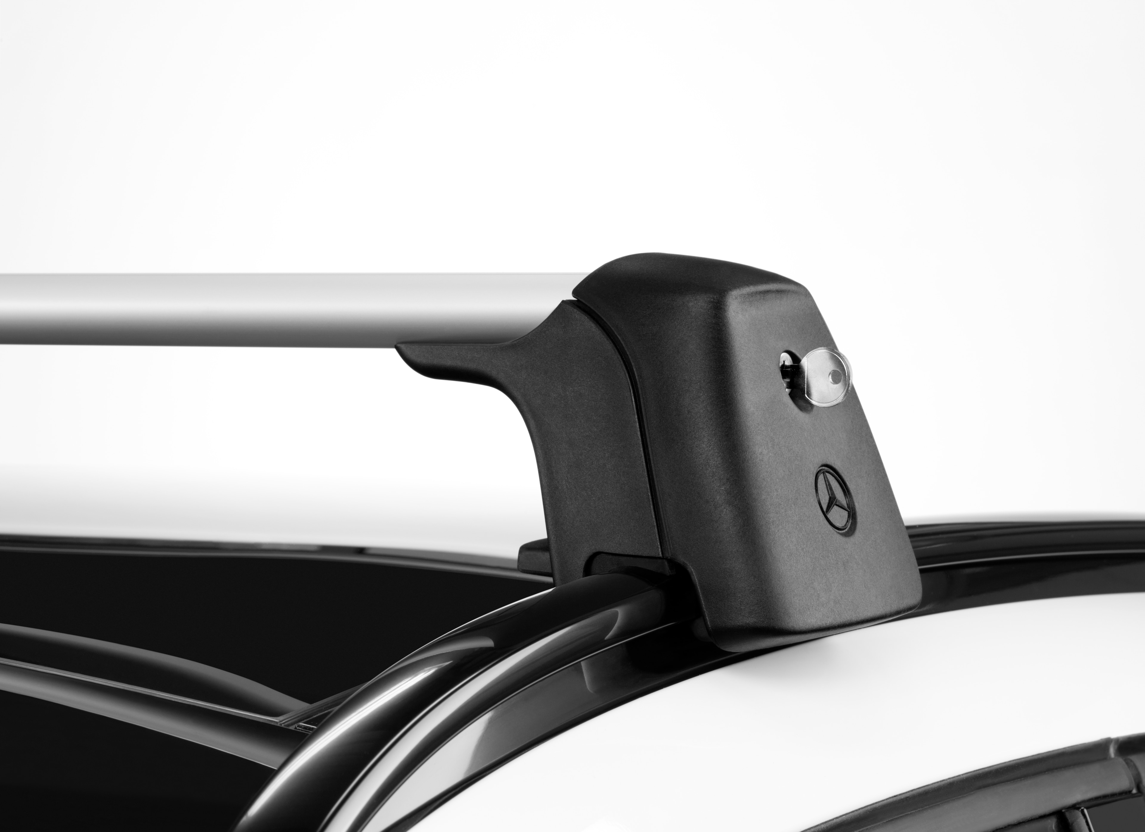 Relingträger, 2-teilig - Aluminium, schwarz-silber Relingträger, 2-teilig - Aluminium, schwarz-silber