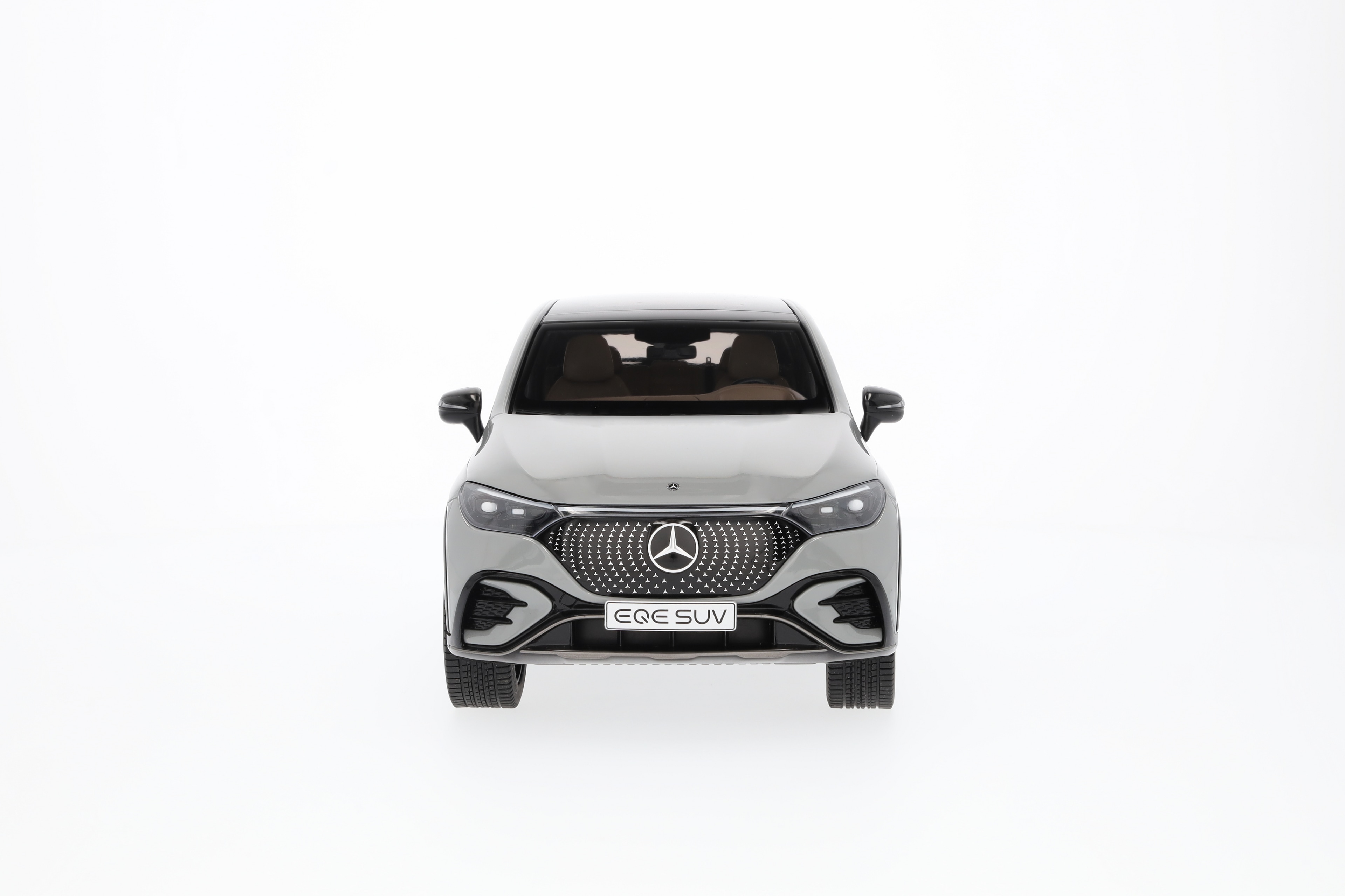 EQE SUV, AMG Line, X294 - MANUFAKTUR alpingrau uni, NZG, 1:18 EQE SUV, AMG Line, X294 - MANUFAKTUR alpingrau uni, NZG, 1:18