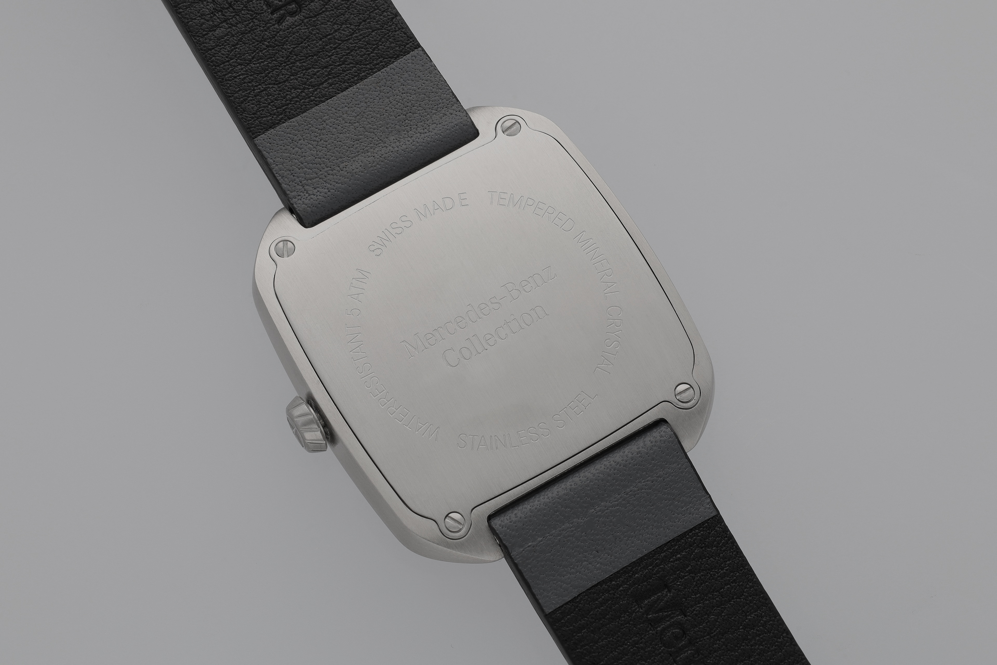Armbanduhr Herren, Modern - anthrazit / silberfarben / schwarz, Edelstahl / Kalbsleder Armbanduhr Herren, Modern - anthrazit / silberfarben / schwarz, Edelstahl / Kalbsleder