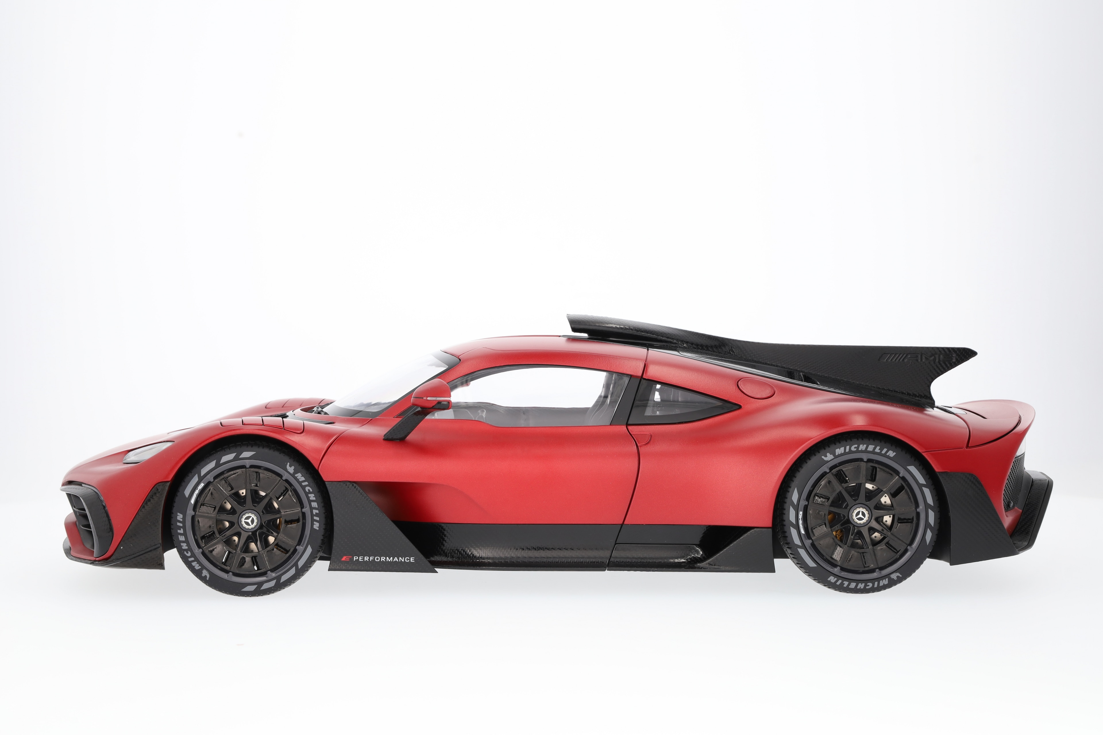 Mercedes-AMG ONE, C298 - designo patagonienrot magno, NZG, 1:12 Mercedes-AMG ONE, C298 - designo patagonienrot magno, NZG, 1:12