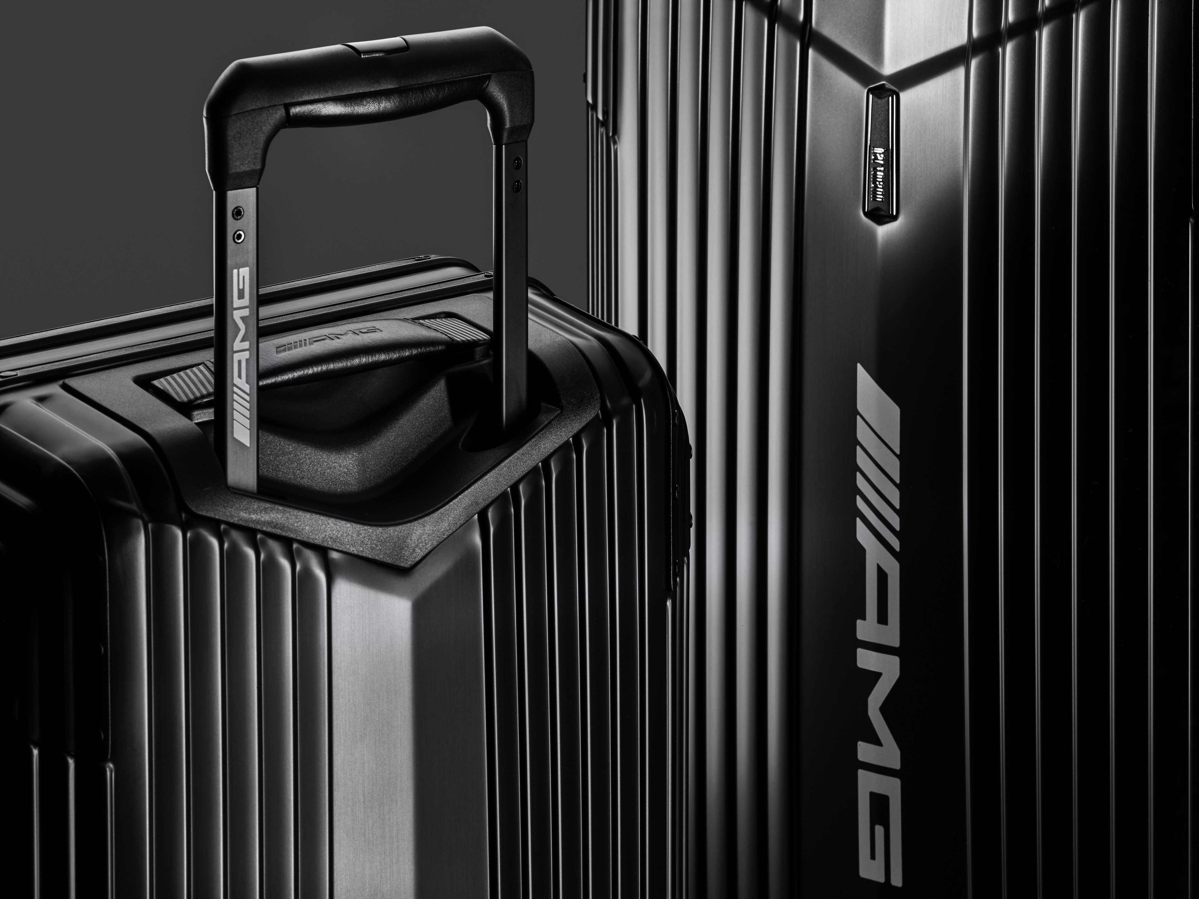 AMG Koffer, 7R Master, 70 cm - schwarz, Aluminium, Hartmann, 73 l AMG Koffer, 7R Master, 70 cm - schwarz, Aluminium, Hartmann, 73 l