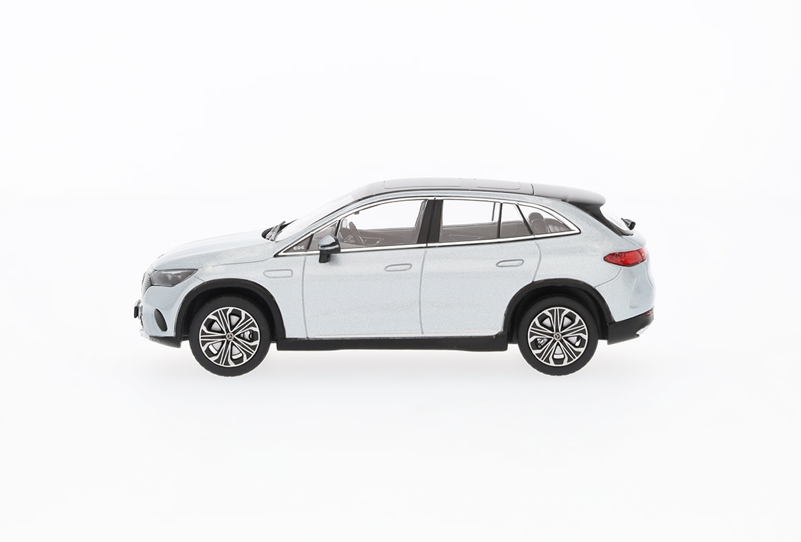 EQE SUV, Electric Art Line, X294 - hightechsilber, Minimax, 1:43 EQE SUV, Electric Art Line, X294 - hightechsilber, Minimax, 1:43
