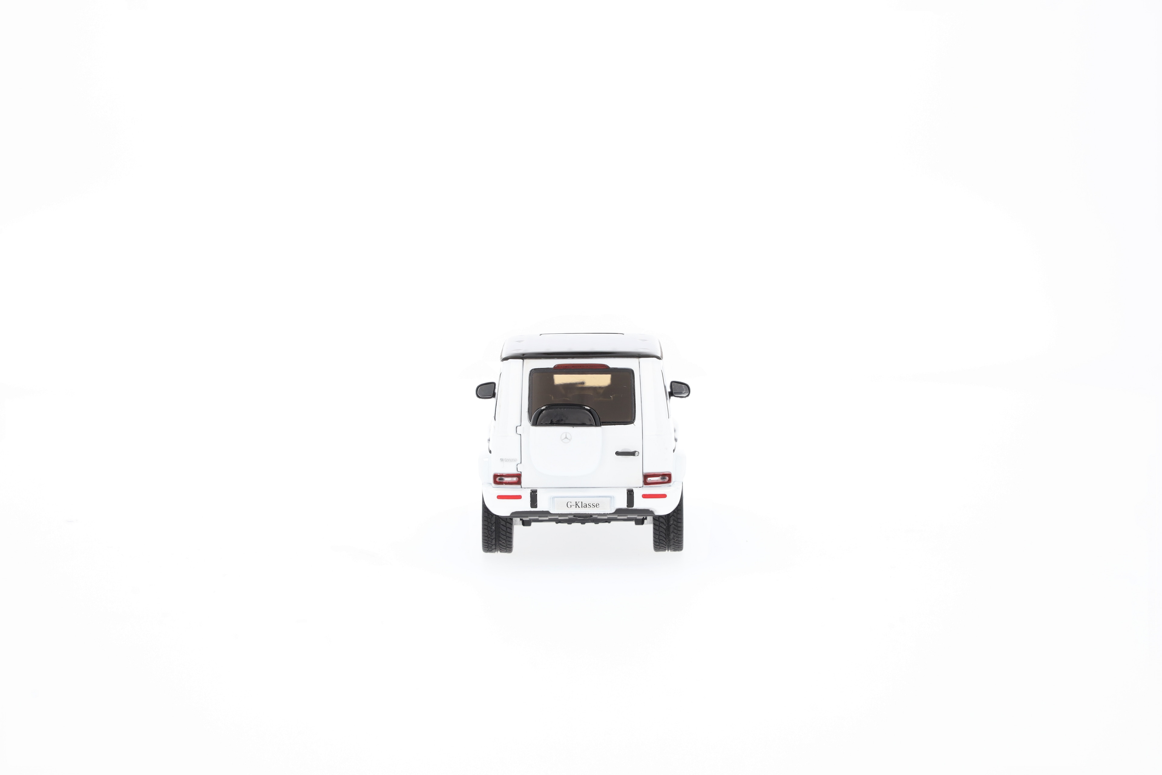 G 580 with EQ Technology, Geländewagen, AMG Line, N465 - MANUFAKTUR opalithweiß bright, Norev, 1:43 G 580 with EQ Technology, Geländewagen, AMG Line, N465 - MANUFAKTUR opalithweiß bright, Norev, 1:43