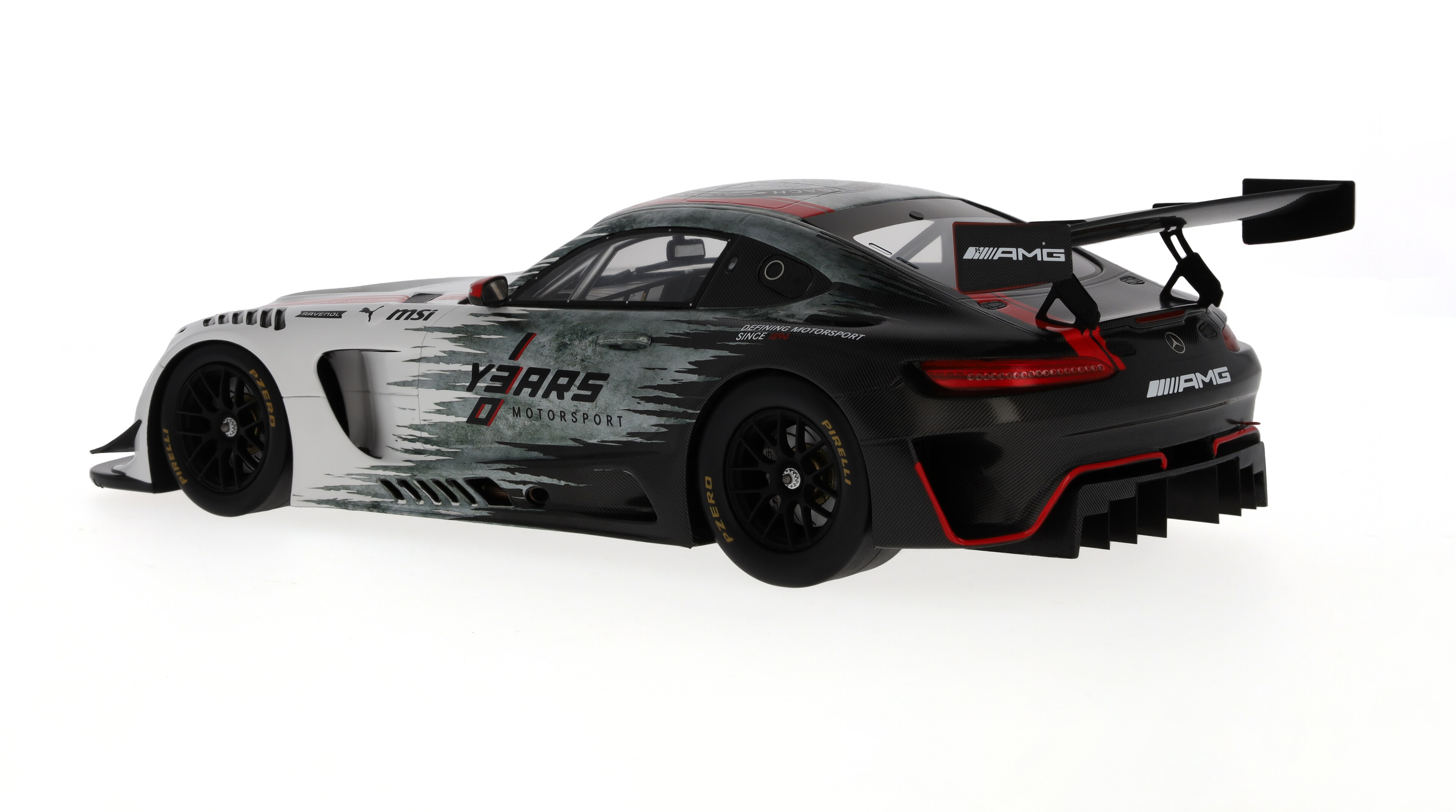 Mercedes-AMG GT3, Celebrating 130 Years of Motorsport, C190 - silberfarben / schwarz, Minimax, 1:18