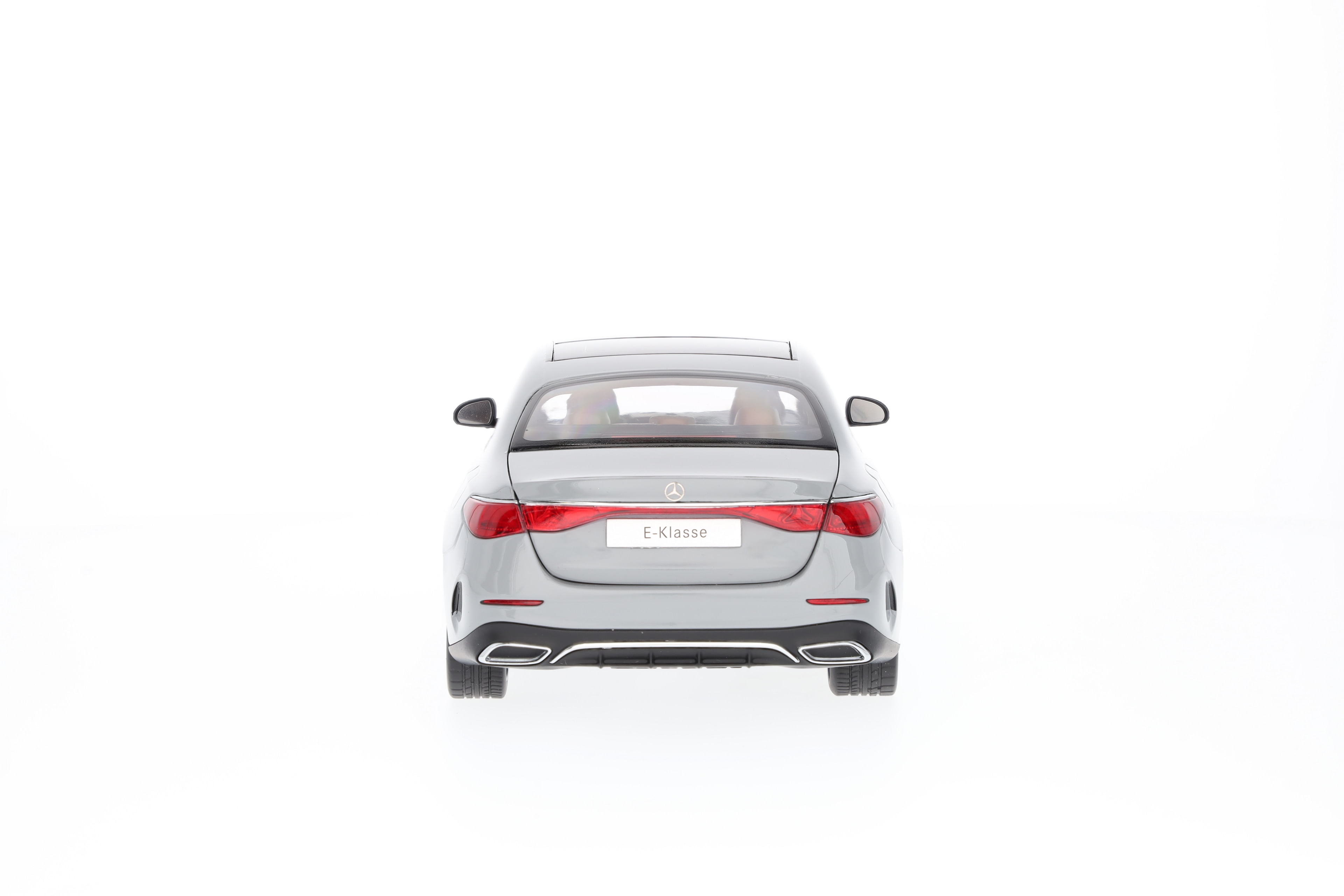 E-Klasse, Limousine, AMG Line, W214 - MANUFAKTUR alpingrau uni, iScale, 1:18 E-Klasse, Limousine, AMG Line, W214 - MANUFAKTUR alpingrau uni, iScale, 1:18