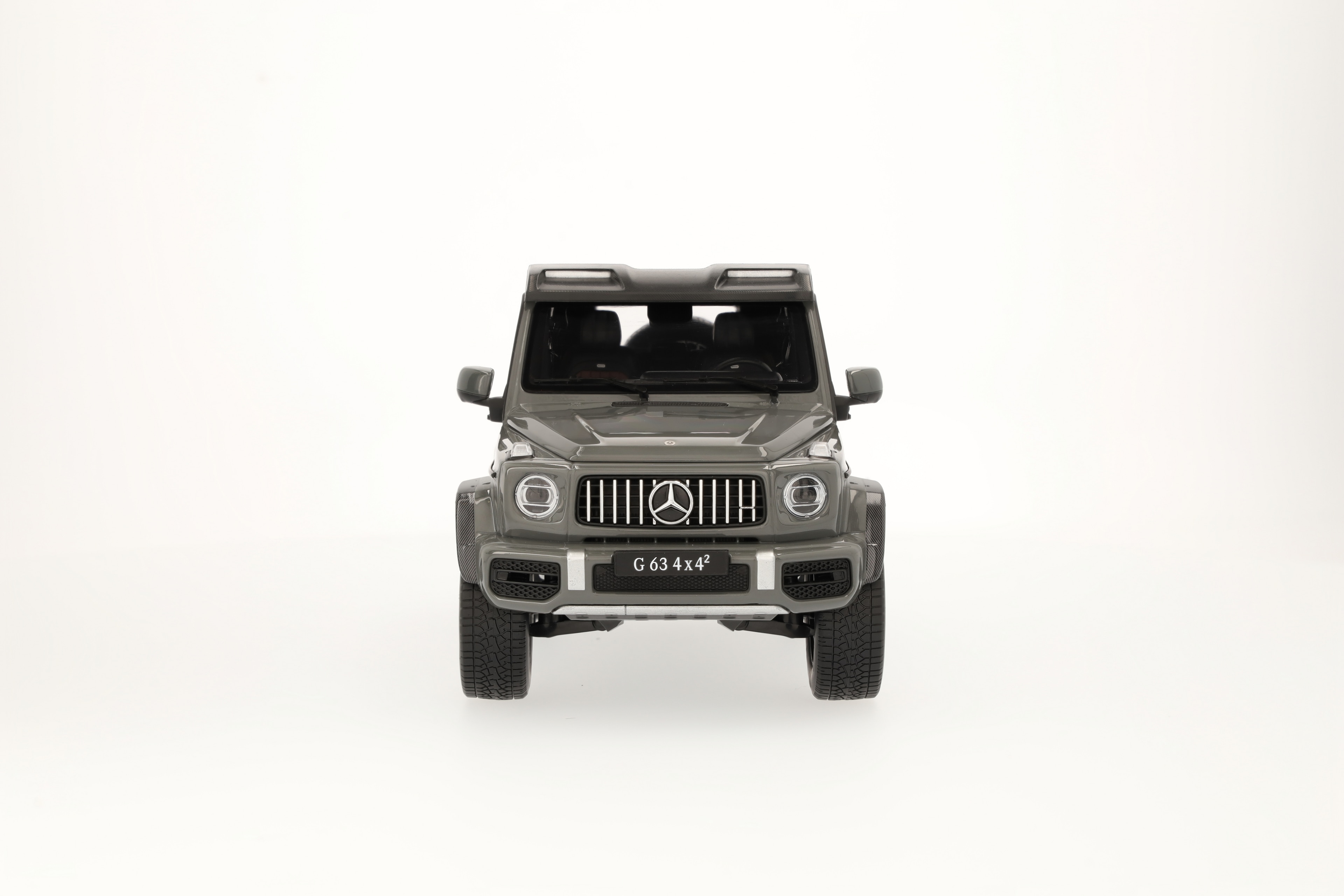Mercedes-AMG G 63 4x4², W463 - G manufaktur classicgrau, iScale, 1:18 Mercedes-AMG G 63 4x4², W463 - G manufaktur classicgrau, iScale, 1:18