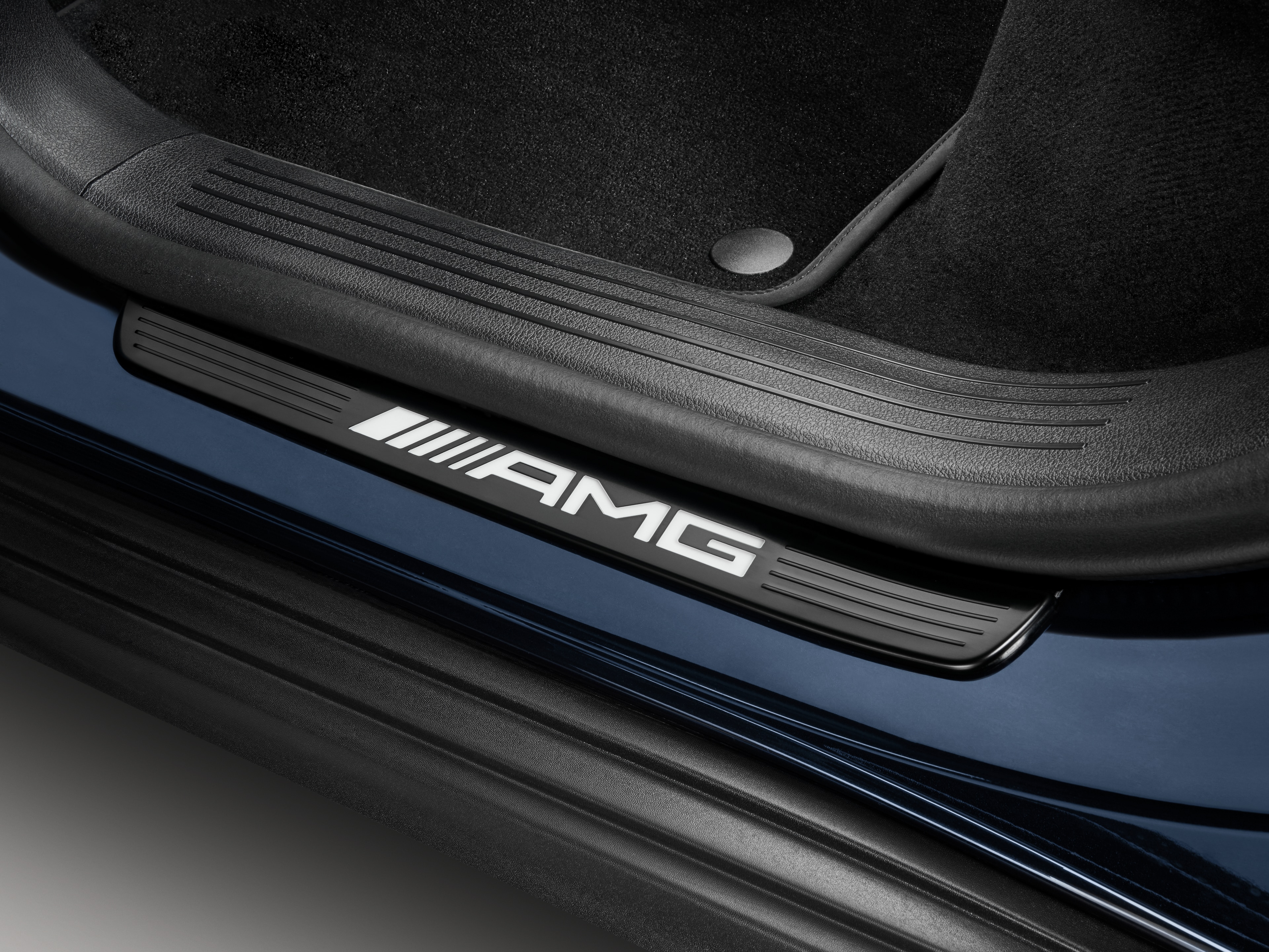 Wechselcover für beleuchtete Einstiegsleiste, AMG, hinten, 2-fach - Edelstahl, schwarz / weiß