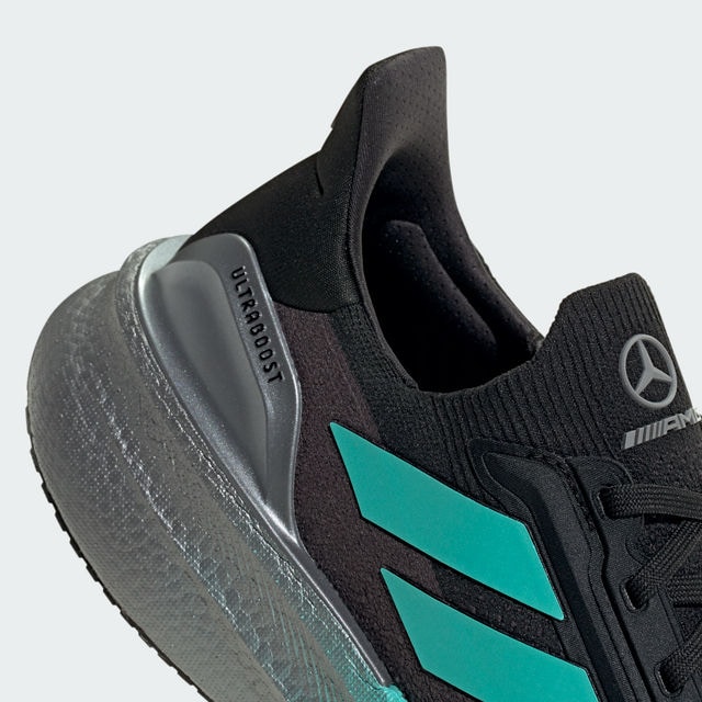 Laufschuhe, Ultraboost 5X, Mercedes-AMG F1 - schwarz, 45 1/3, adidas Laufschuhe, Ultraboost 5X, Mercedes-AMG F1 - schwarz, 45 1/3, adidas