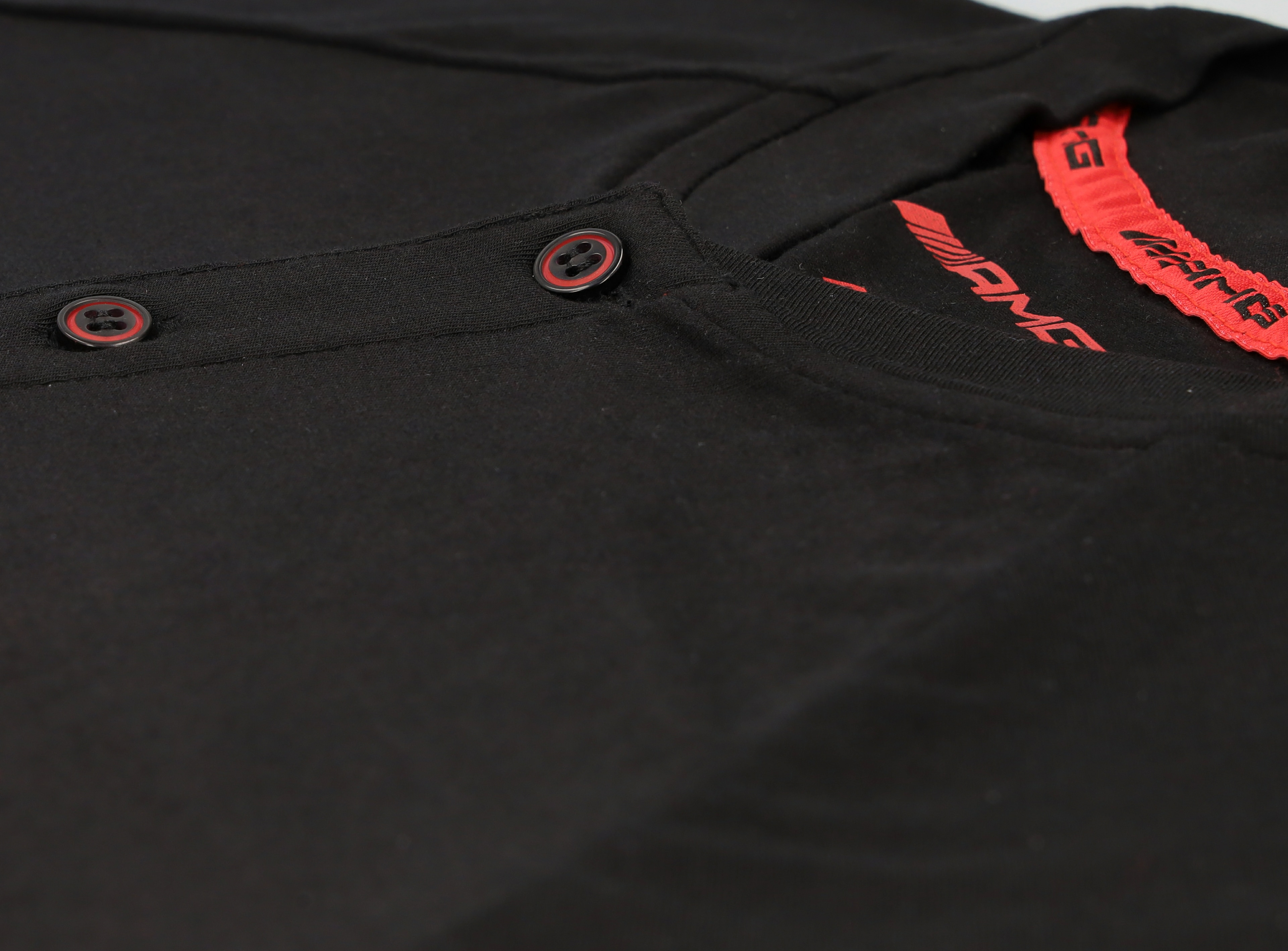 AMG Poloshirt Herren - schwarz / rot, M AMG Poloshirt Herren - schwarz / rot, M