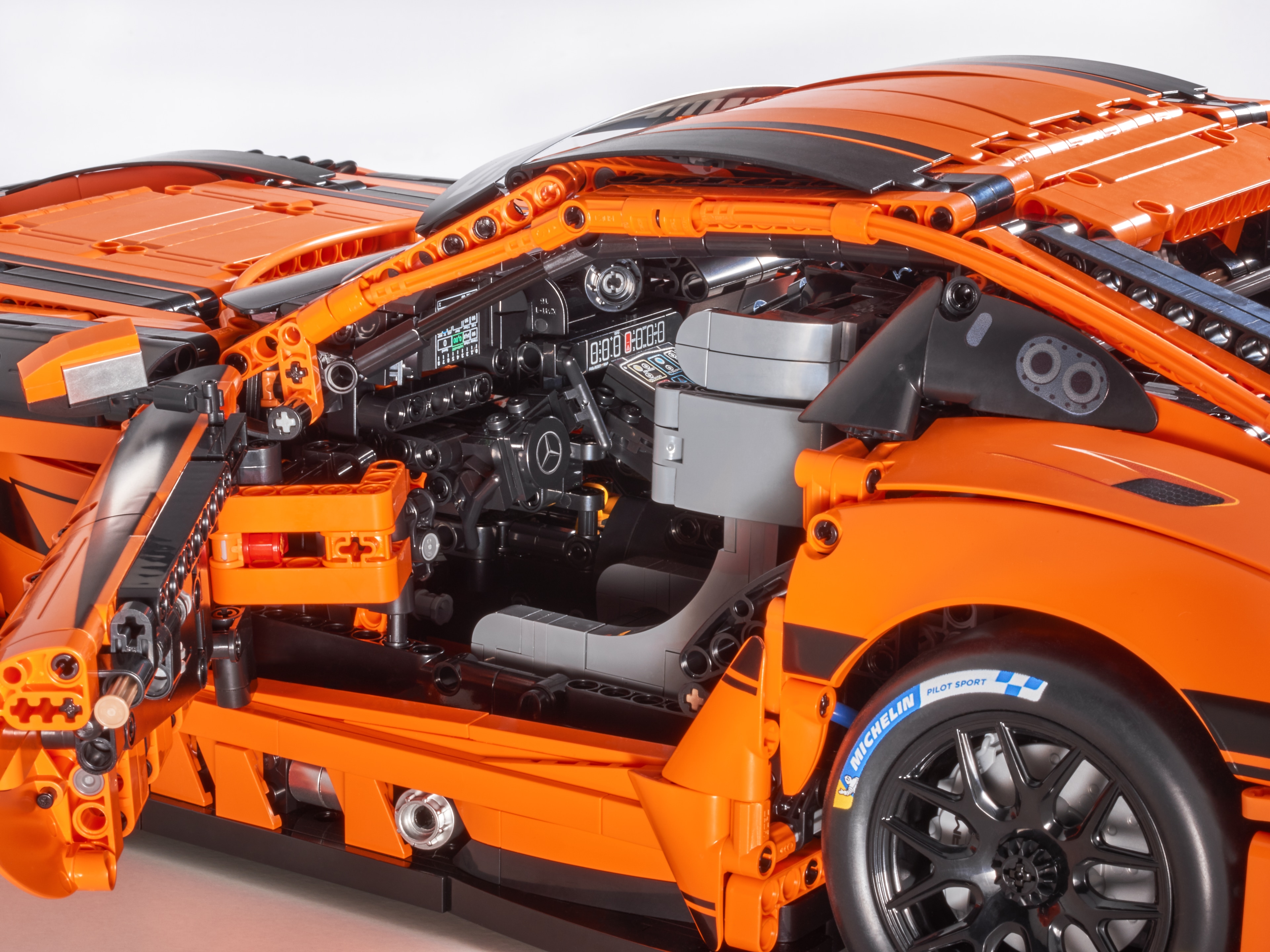 Mercedes-AMG GT3, Klemmbaustein Modell, C190 - orange, CaDa, 1:8