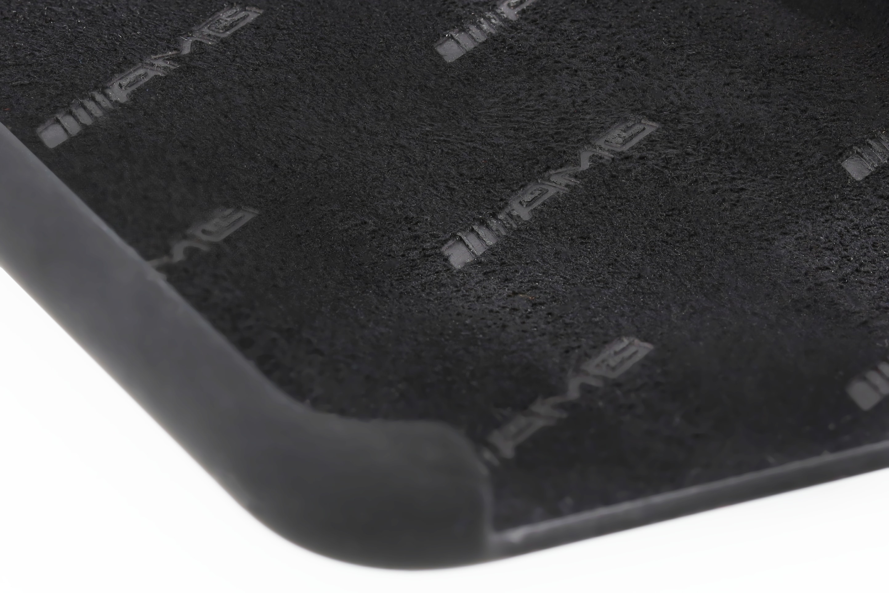 AMG Hülle für iPhone® 11 Pro - schwarz / weiß, Polycarbonat / Silikon / Mikrofaser AMG Hülle für iPhone® 11 Pro - schwarz / weiß, Polycarbonat / Silikon / Mikrofaser