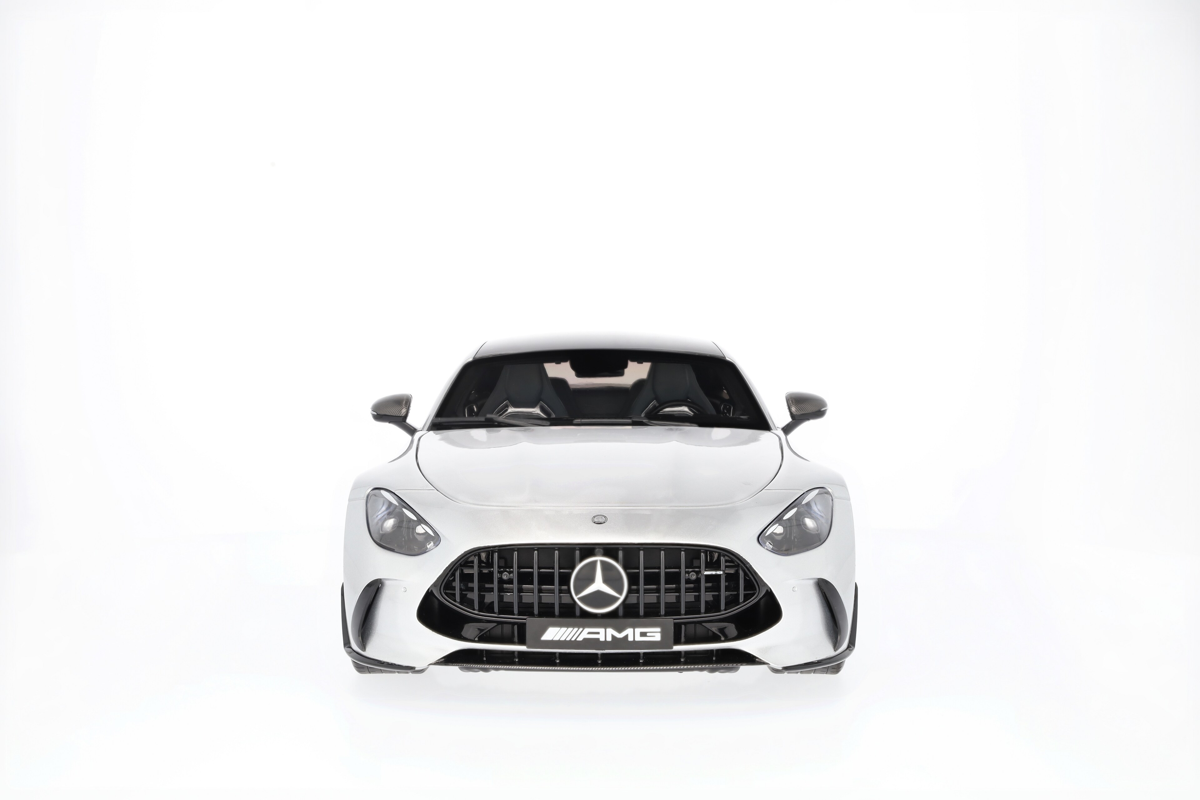 Mercedes-AMG GT 63 4MATIC+ - hightechsilber, NZG, 1:12