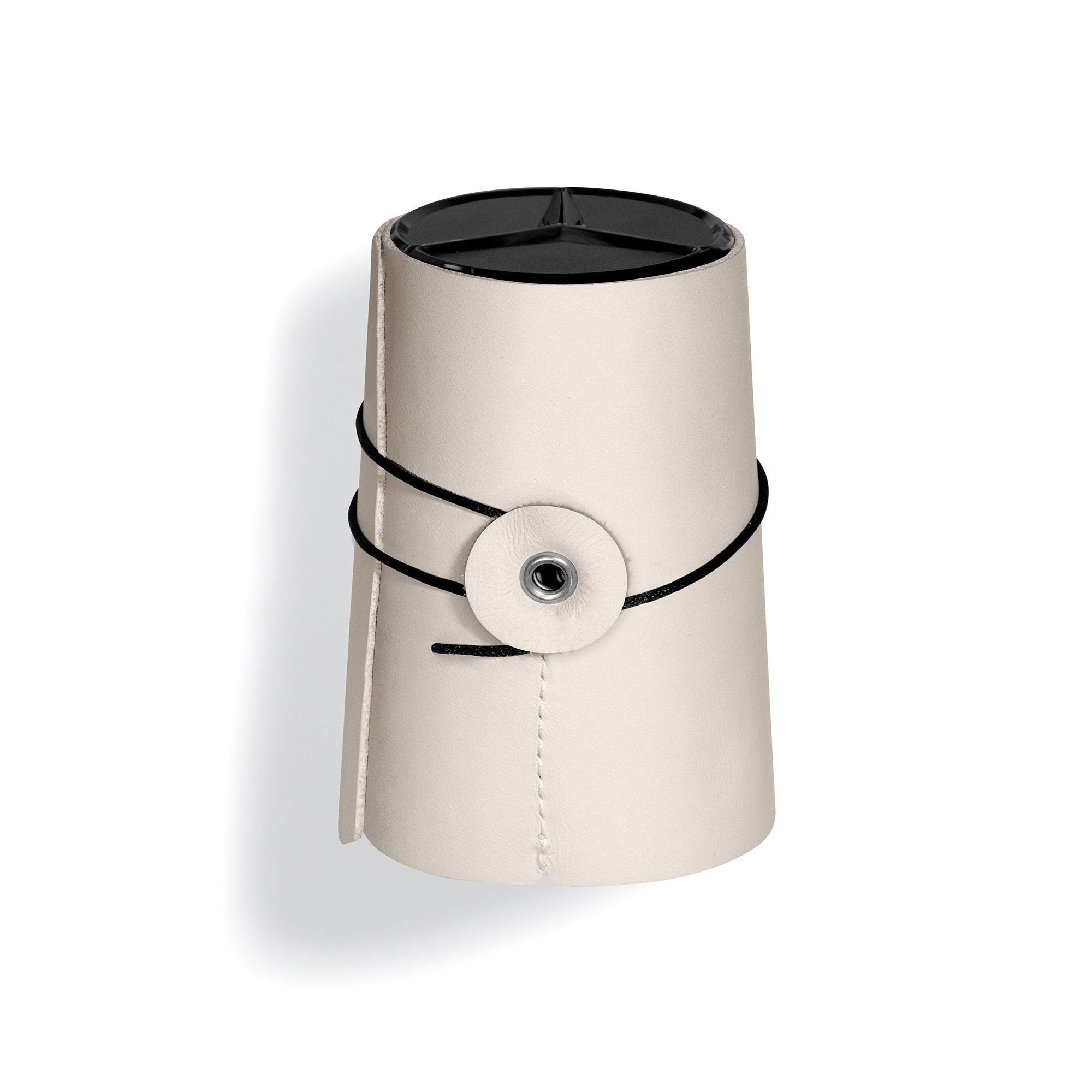 Trilogie Land Sea Air (LSA), EdP, Lederetui in Beige, Braun, Rot oder Schwarz - für Herren, INCC, 3x30 ml Trilogie Land Sea Air (LSA), EdP, Lederetui in Beige, Braun, Rot oder Schwarz - für Herren, INCC, 3x30 ml