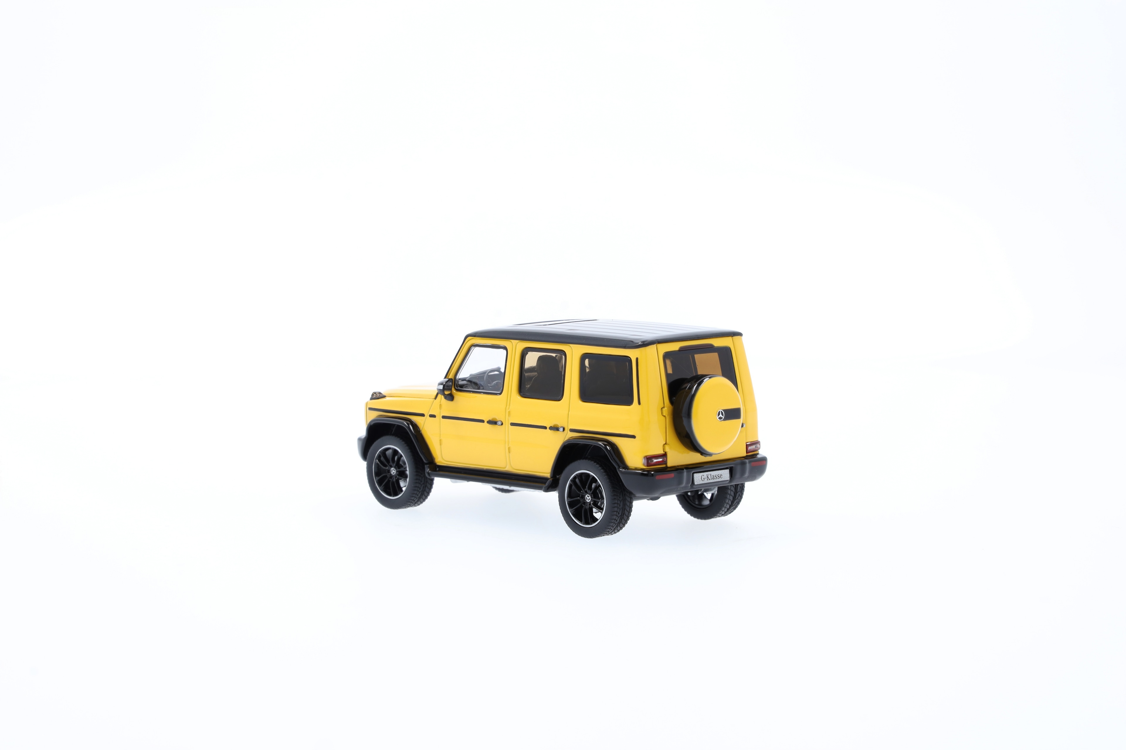 G-Klasse, Geländewagen, AMG Line, W465 - MANUFAKTUR sonnengelb uni, Norev, 1:43 G-Klasse, Geländewagen, AMG Line, W465 - MANUFAKTUR sonnengelb uni, Norev, 1:43