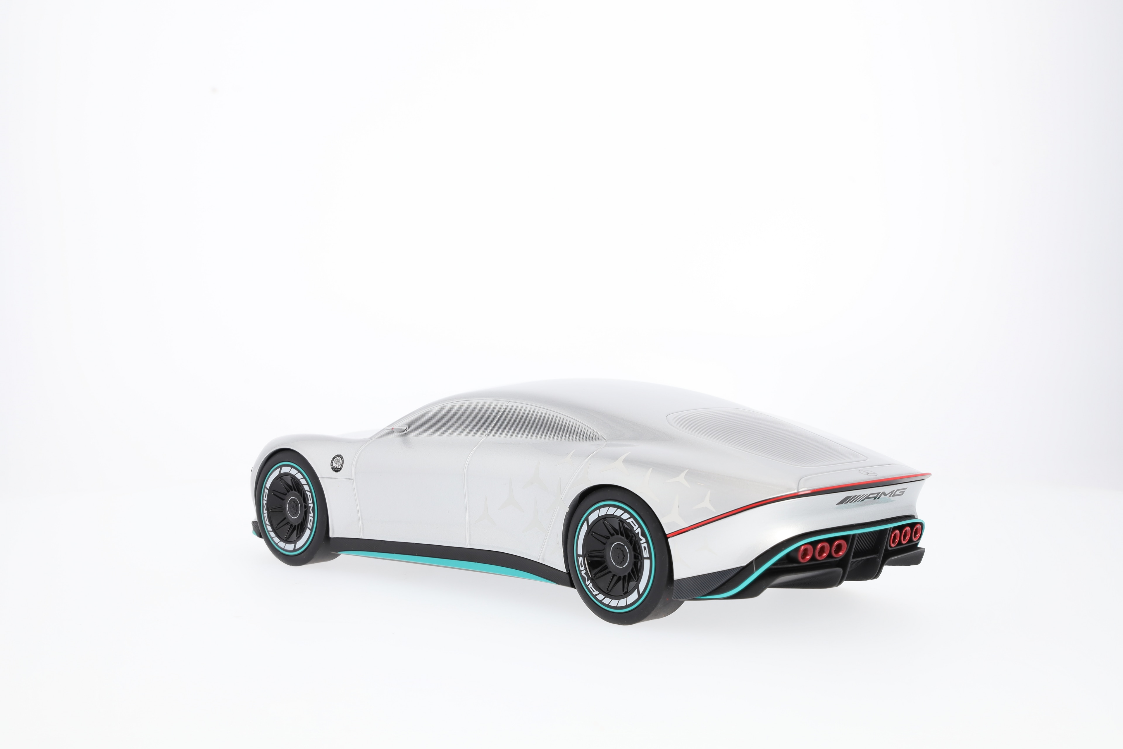 Vision AMG, Showcar - silber alubeam, NZG, 1:18 Vision AMG, Showcar - silber alubeam, NZG, 1:18