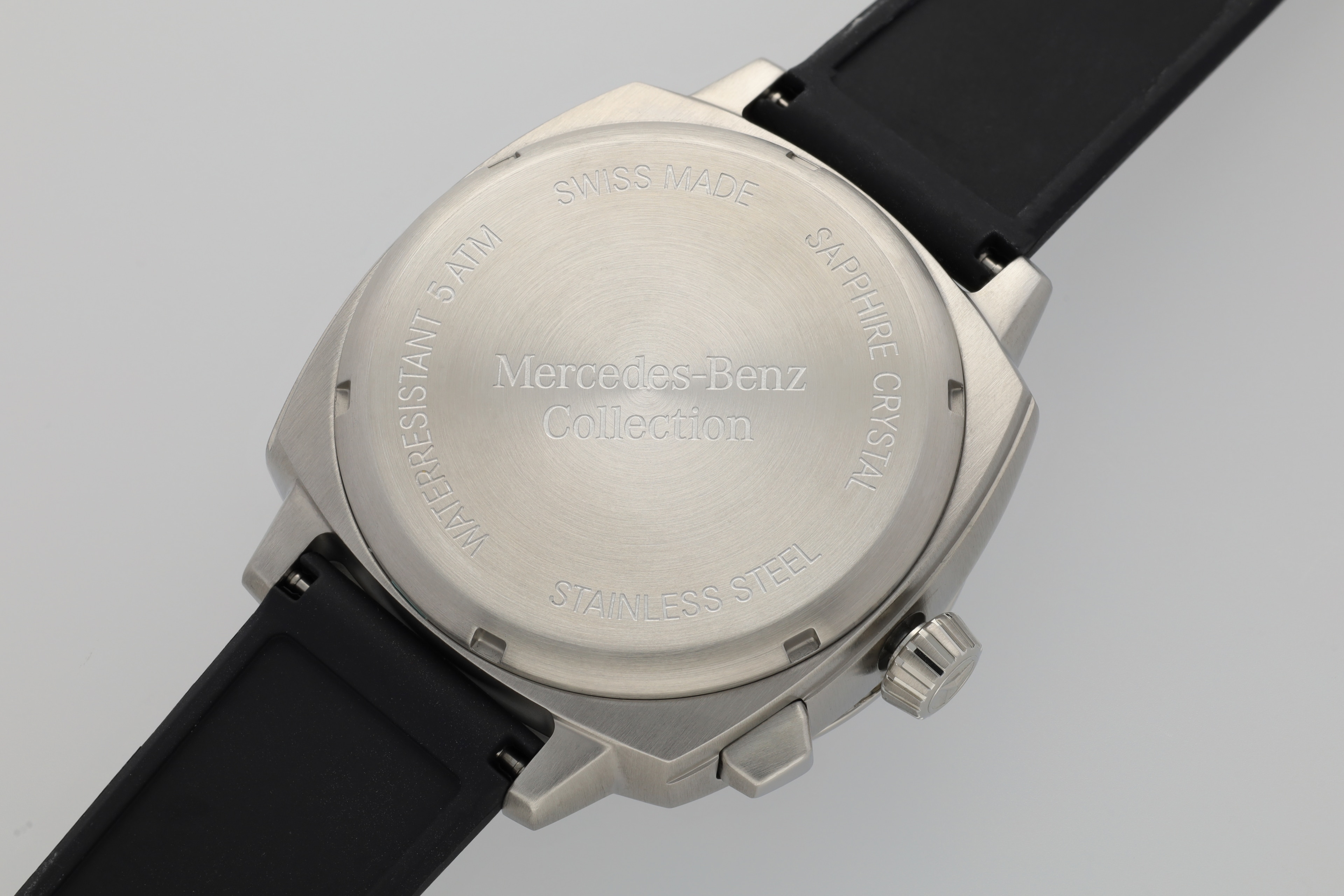 Armbanduhr Herren, Mercedes-Benz, G-Klasse - schwarz / silberfarben / rot, Edelstahl / Silikon Armbanduhr Herren, Mercedes-Benz, G-Klasse - schwarz / silberfarben / rot, Edelstahl / Silikon