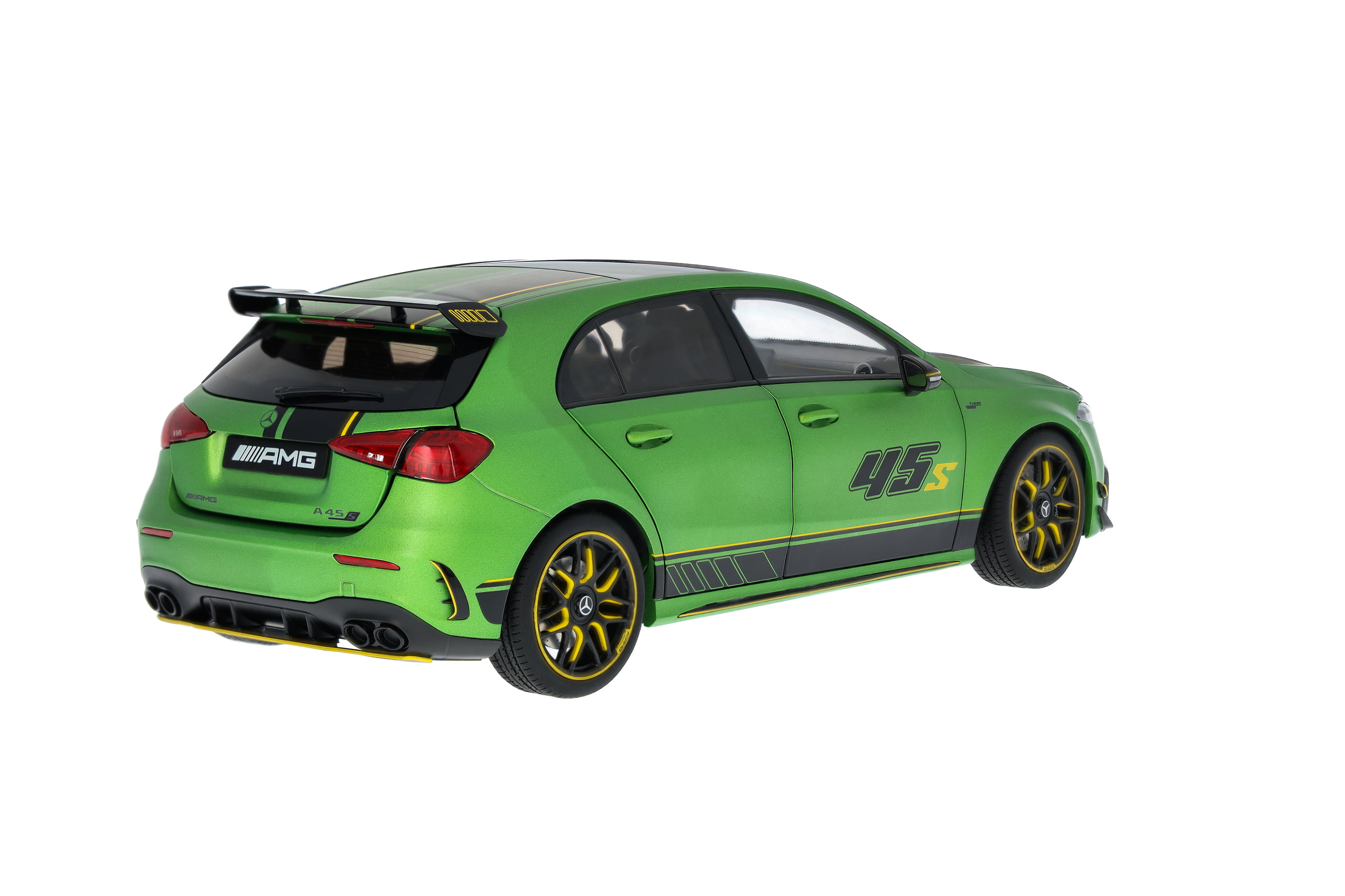 Mercedes-AMG A 45 S 4MATIC - green hell magno, NZG, 1:18 Mercedes-AMG A 45 S 4MATIC - green hell magno, NZG, 1:18