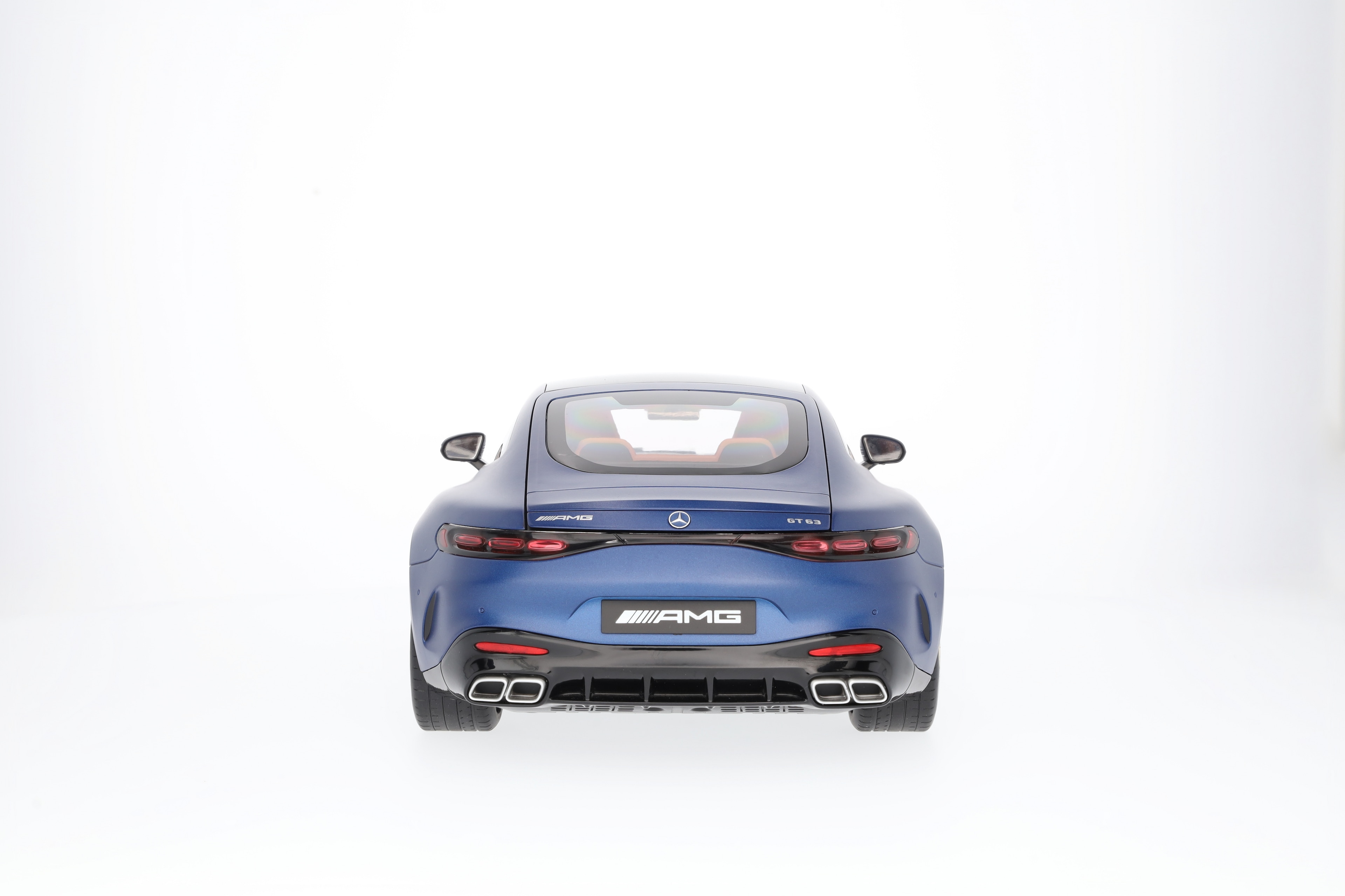 Mercedes-AMG GT 63 4MATIC+ - MANUFAKTUR spektralblau magno, NZG, 1:12 Mercedes-AMG GT 63 4MATIC+ - MANUFAKTUR spektralblau magno, NZG, 1:12
