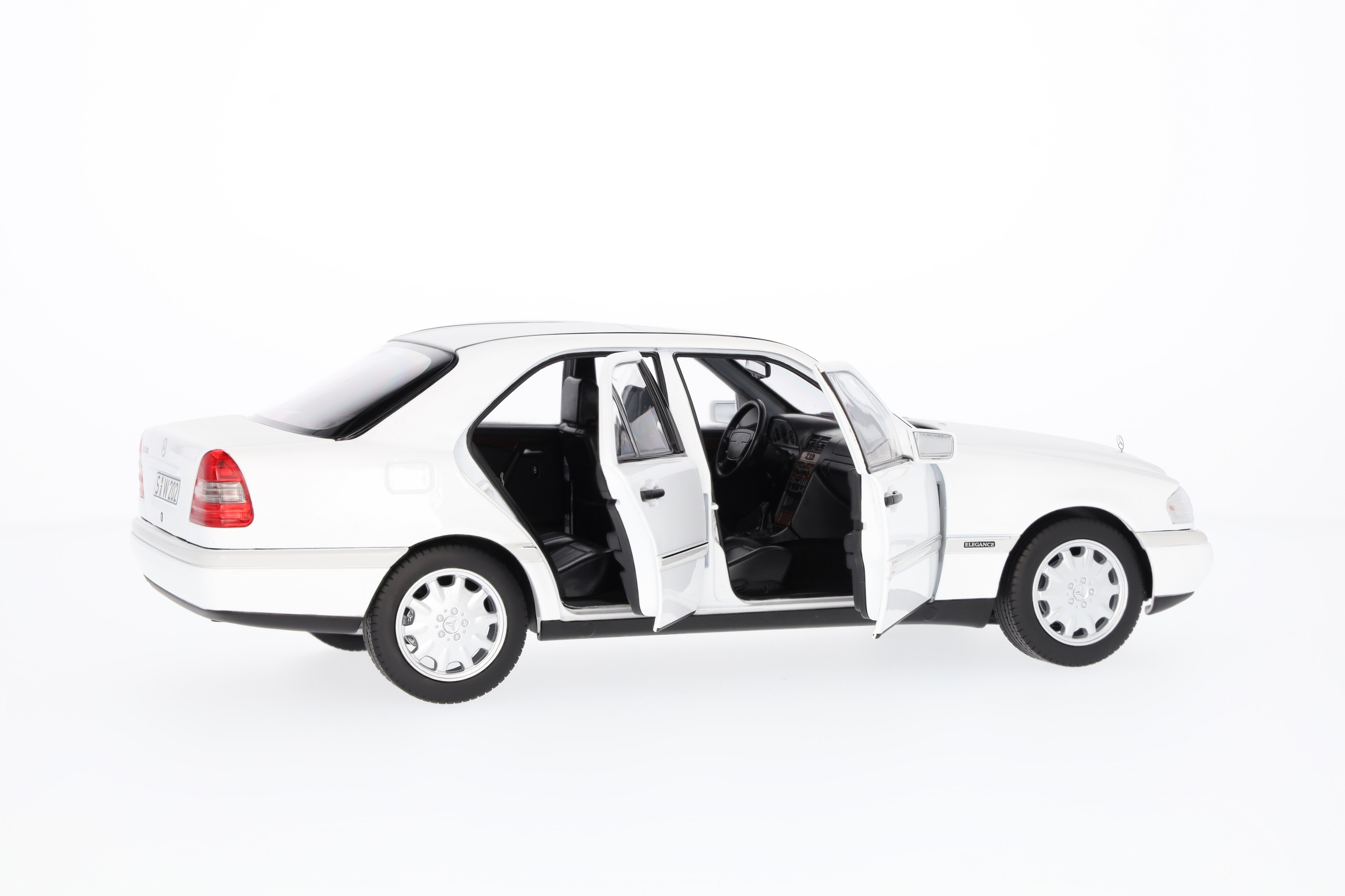 C 200 Limousine W 202 (1993-1996) - polarweiß, Norev, 1:18