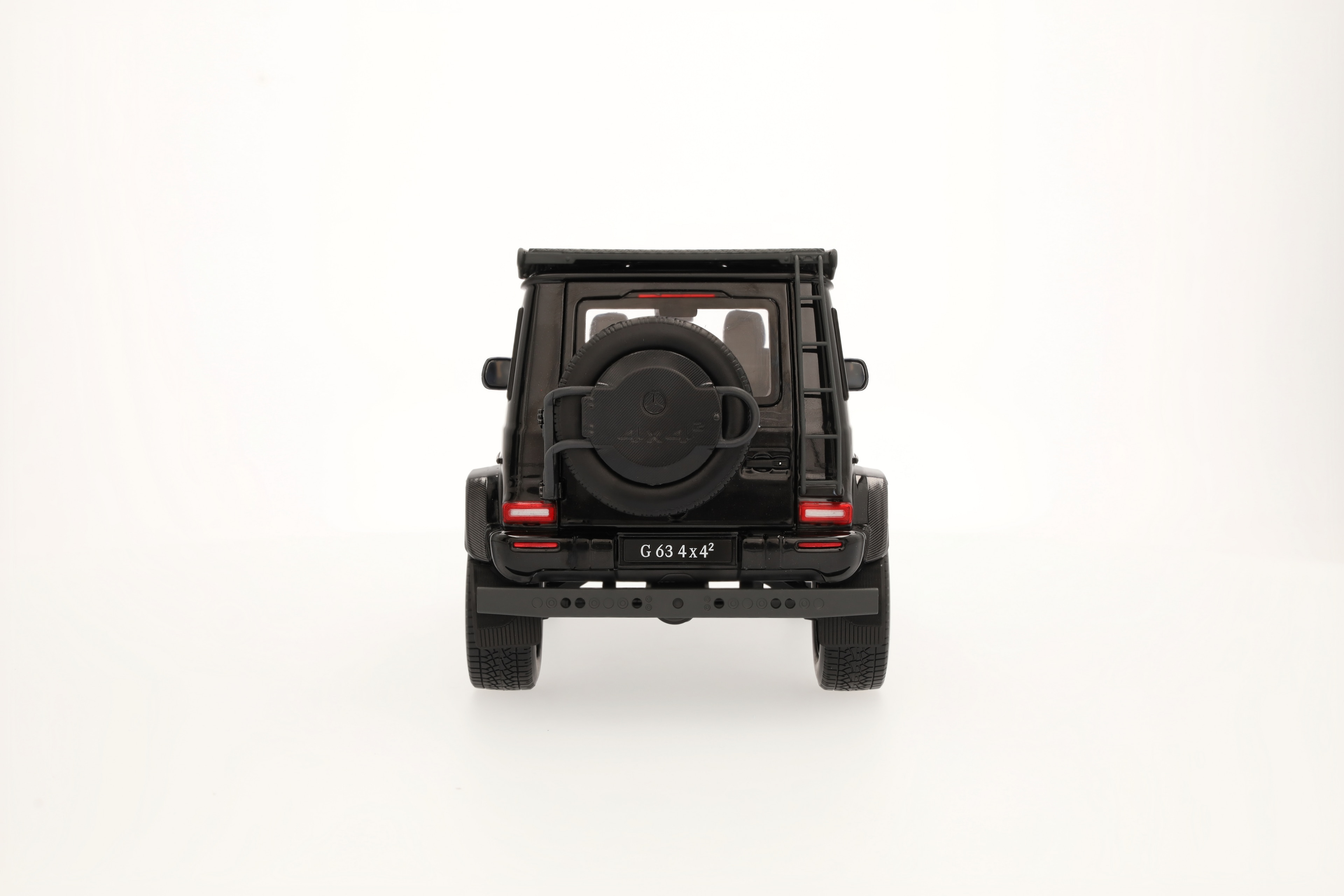 Mercedes-AMG G 63 4x4², W463 - obsidianschwarz, iScale, 1:18