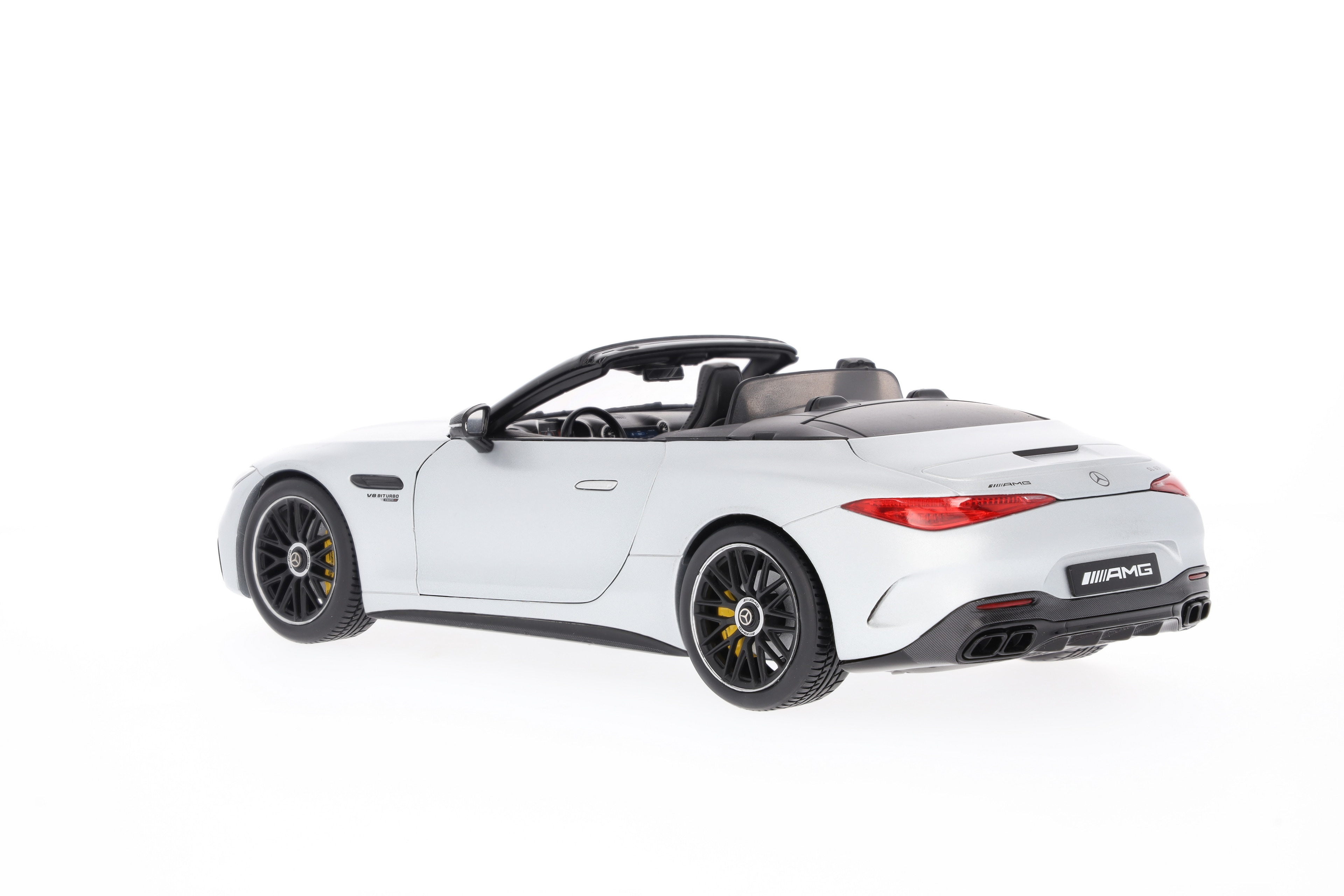 Mercedes-AMG SL 63, Roadster, R232 - MANUFAKTUR hightechsilber magno, iScale, 1:18 Mercedes-AMG SL 63, Roadster, R232 - MANUFAKTUR hightechsilber magno, iScale, 1:18