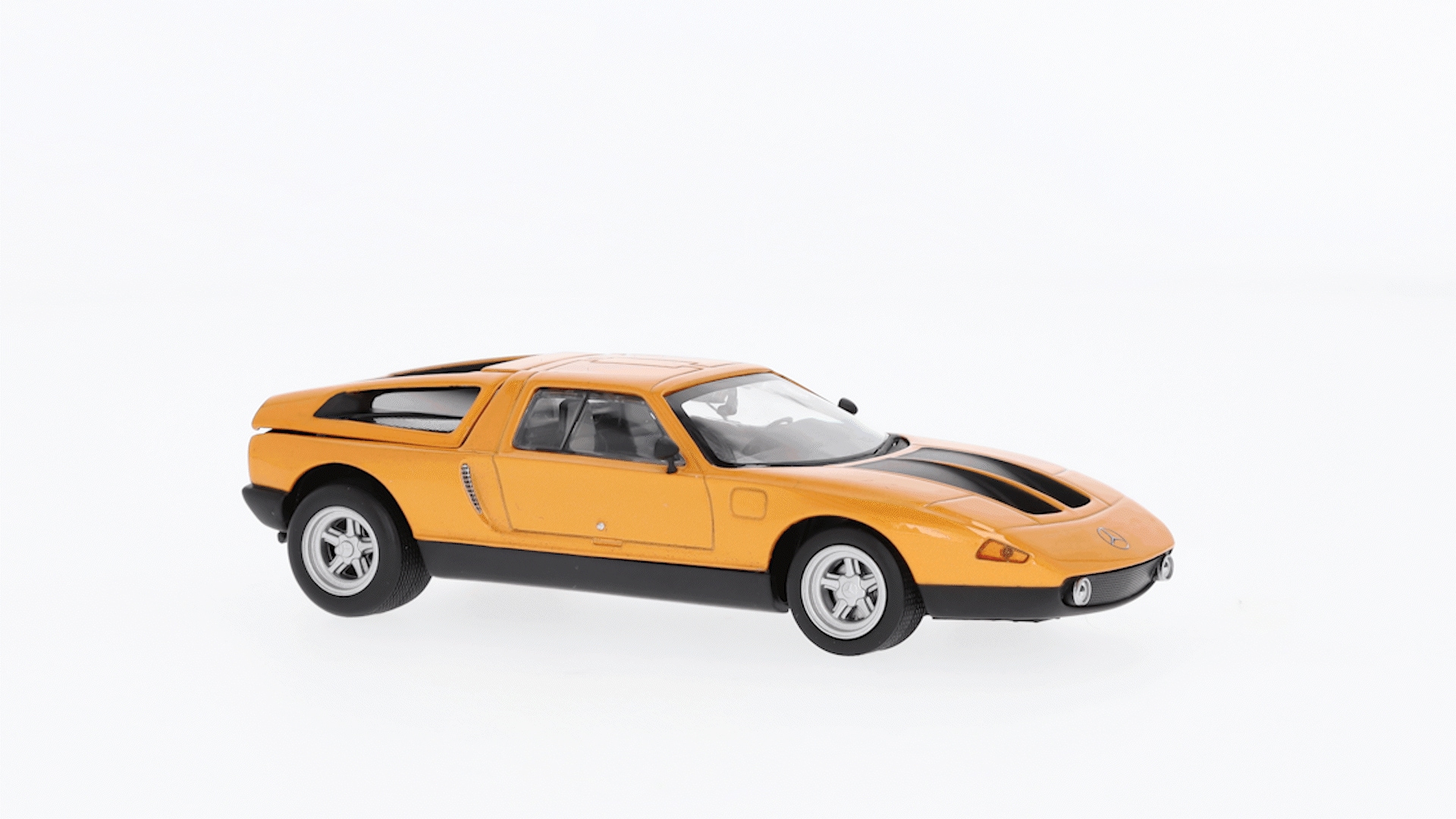 Experimentalfahrzeug C 111 / II (1970) - weißherbst, Minichamps, 1:43 Experimentalfahrzeug C 111 / II (1970) - weißherbst, Minichamps, 1:43