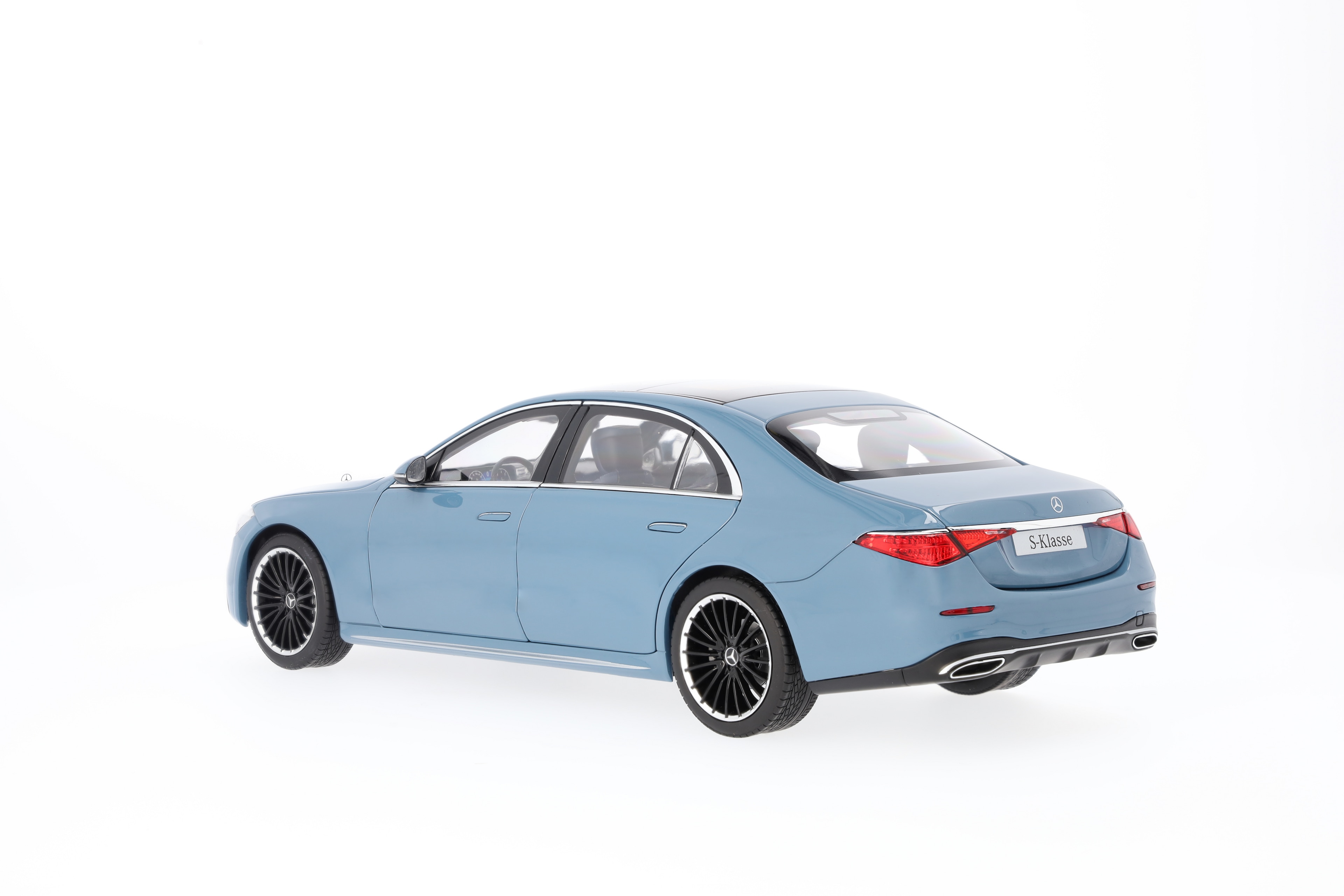 S-Klasse, Limousine Langversion, V223 - MANUFAKTUR vintageblau uni, Norev, 1:18 S-Klasse, Limousine Langversion, V223 - MANUFAKTUR vintageblau uni, Norev, 1:18