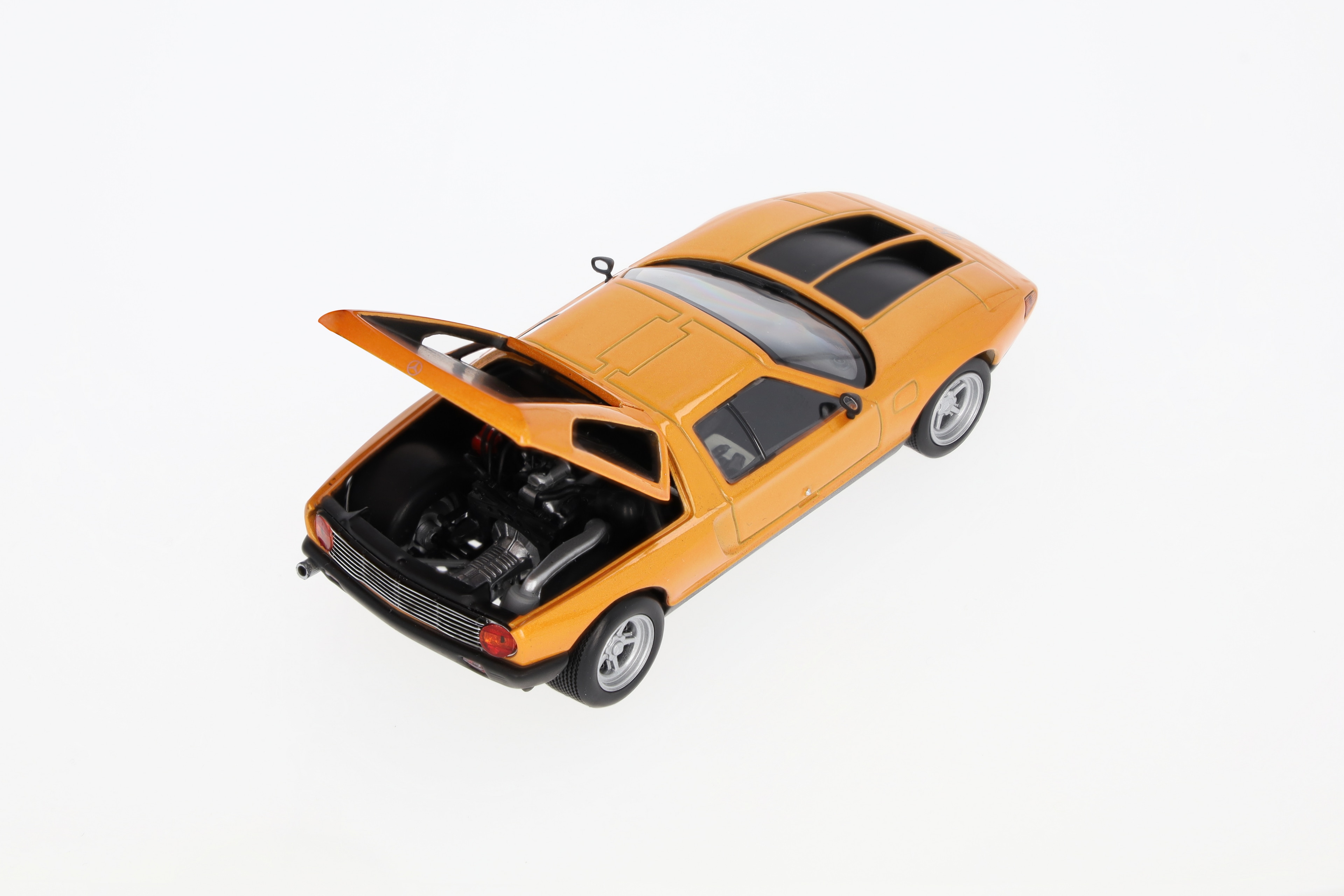 Experimentalfahrzeug C 111 / II (1970) - weißherbst, Minichamps, 1:43 Experimentalfahrzeug C 111 / II (1970) - weißherbst, Minichamps, 1:43
