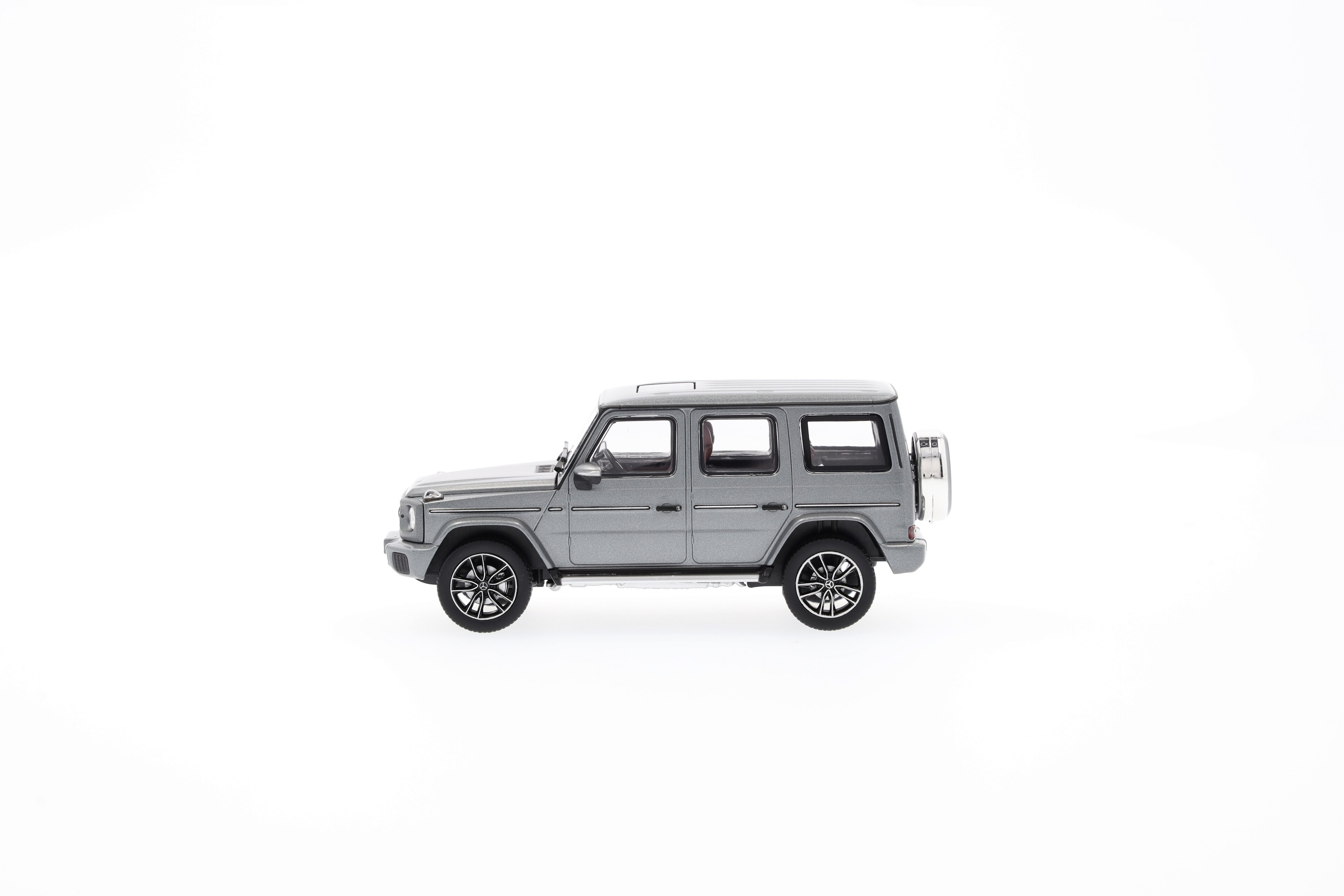 G-Klasse, Geländewagen, AMG Line, W465 - MANUFAKTUR platin magno, Norev, 1:43