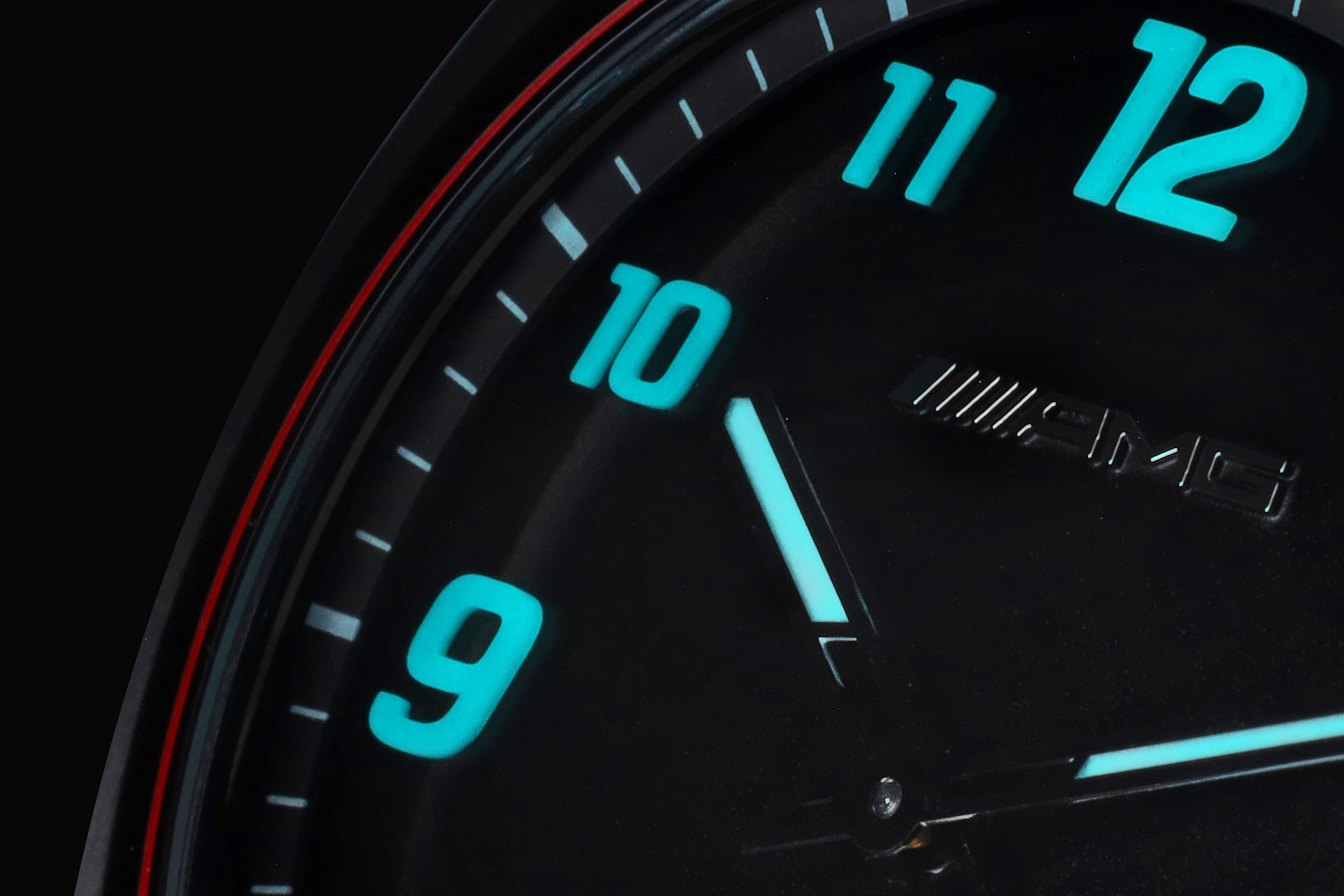 Armbanduhr, Unisex, AMG, Essentials - schwarz / anthrazit / rot, Edelstahl / Titan / Kautschuk