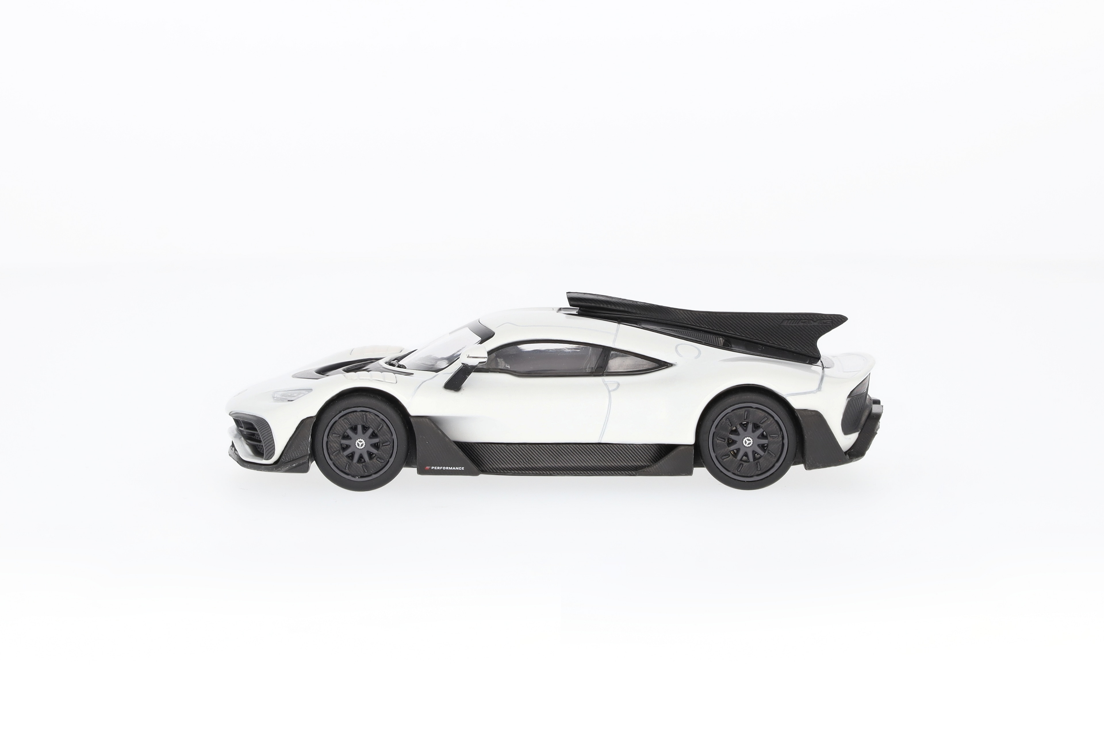 Mercedes-AMG ONE, C298, Street Version - weiß, iScale, 1:43 Mercedes-AMG ONE, C298, Street Version - weiß, iScale, 1:43