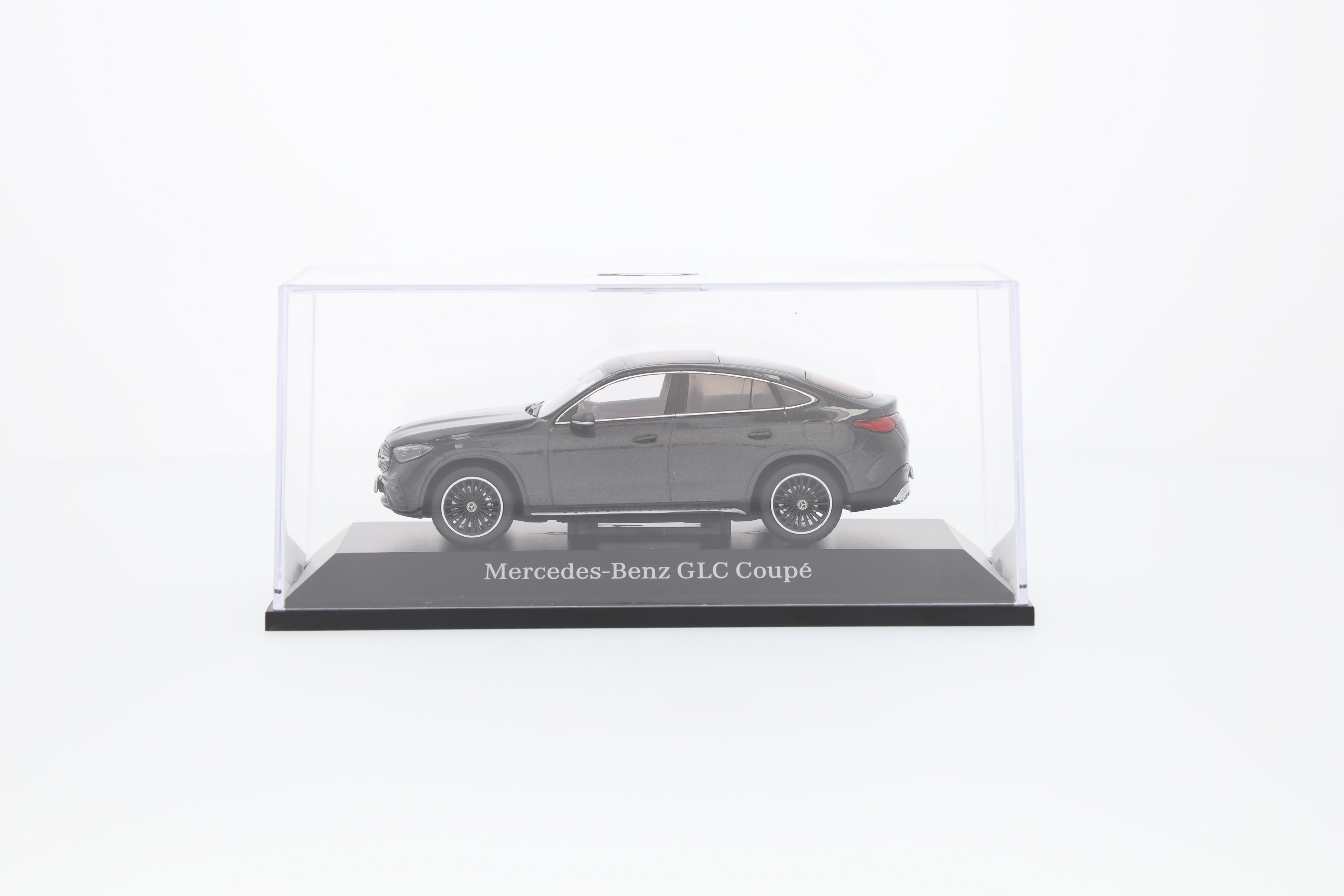 GLC Coupé, AMG Line, C254 - graphitgrau, iScale, 1:43 GLC Coupé, AMG Line, C254 - graphitgrau, iScale, 1:43