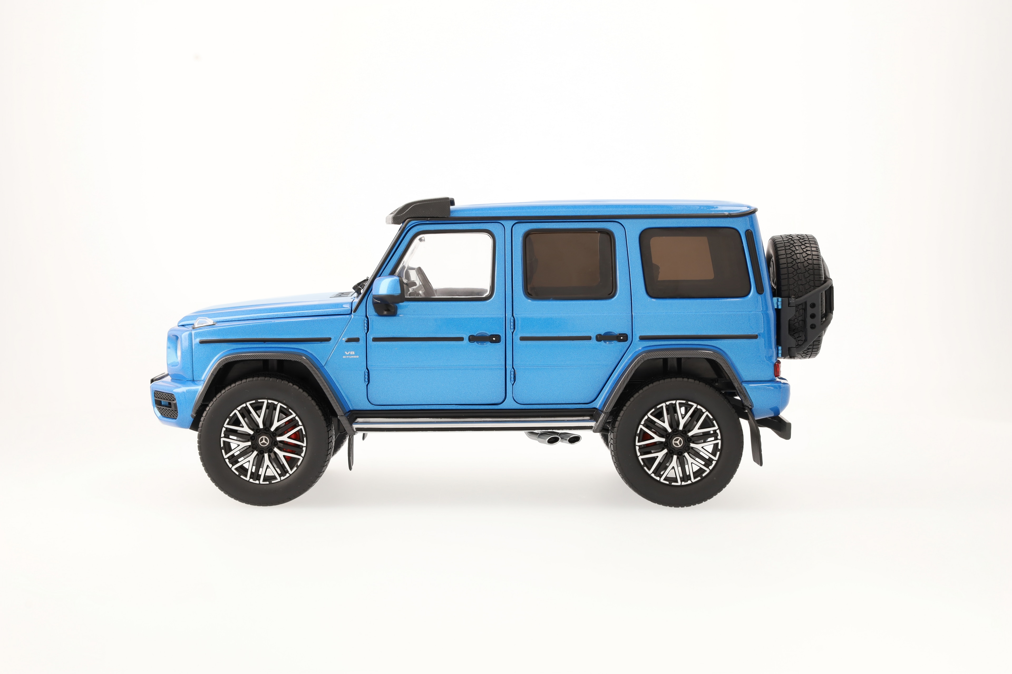 Mercedes-AMG G 63 4x4², W463 - G manufaktur südseeblau, iScale, 1:18 Mercedes-AMG G 63 4x4², W463 - G manufaktur südseeblau, iScale, 1:18