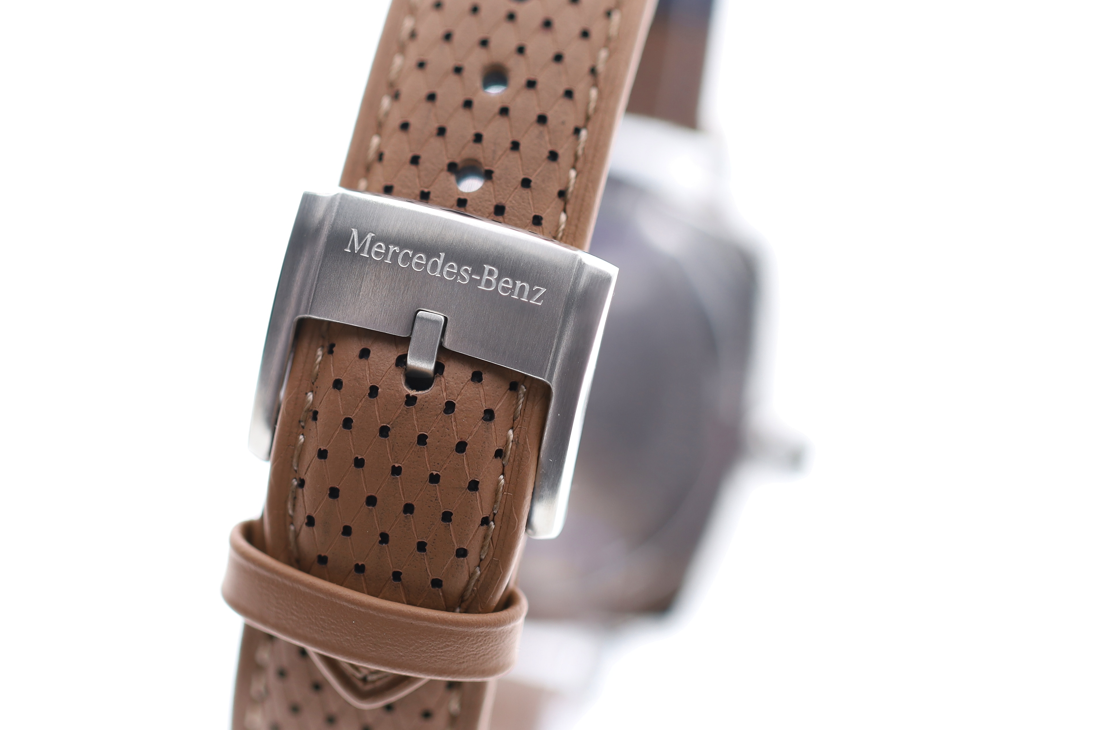 Armbanduhr Herren, Classic, Pagode - silberfarben / schwarz / cognacbraun, Edelstahl / Kalbsleder Armbanduhr Herren, Classic, Pagode - silberfarben / schwarz / cognacbraun, Edelstahl / Kalbsleder